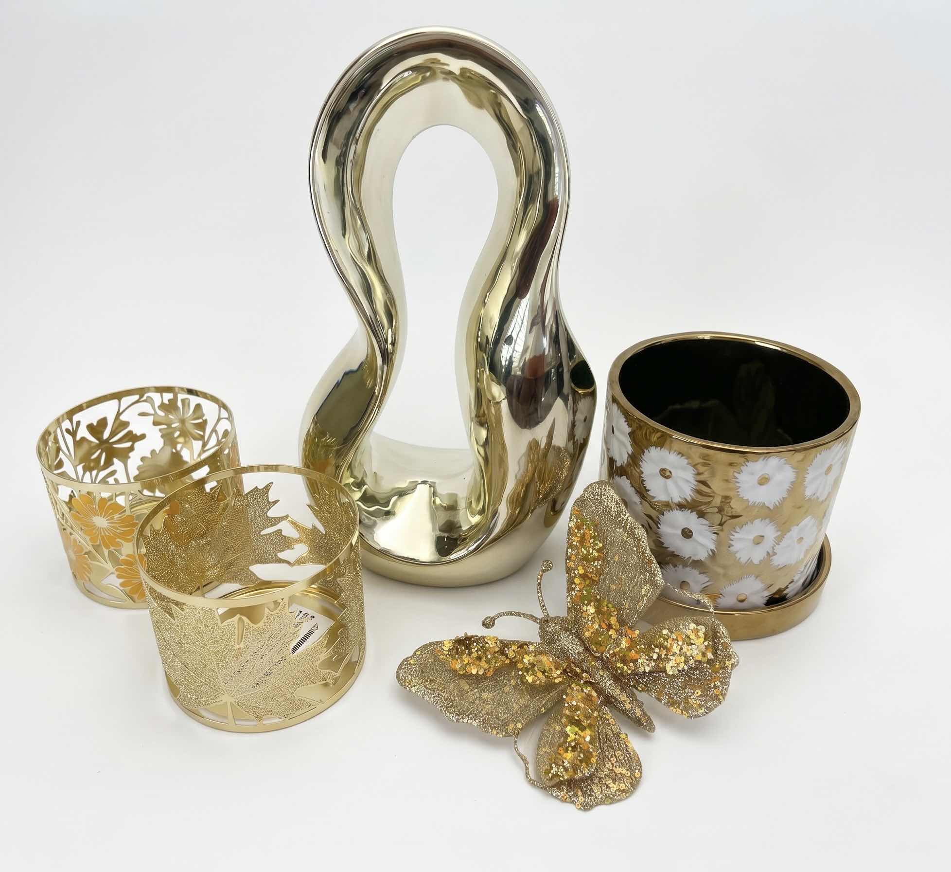 Photo 1 of 5 PC GOLD TONE HOME DECOR (TALLEST H12”)