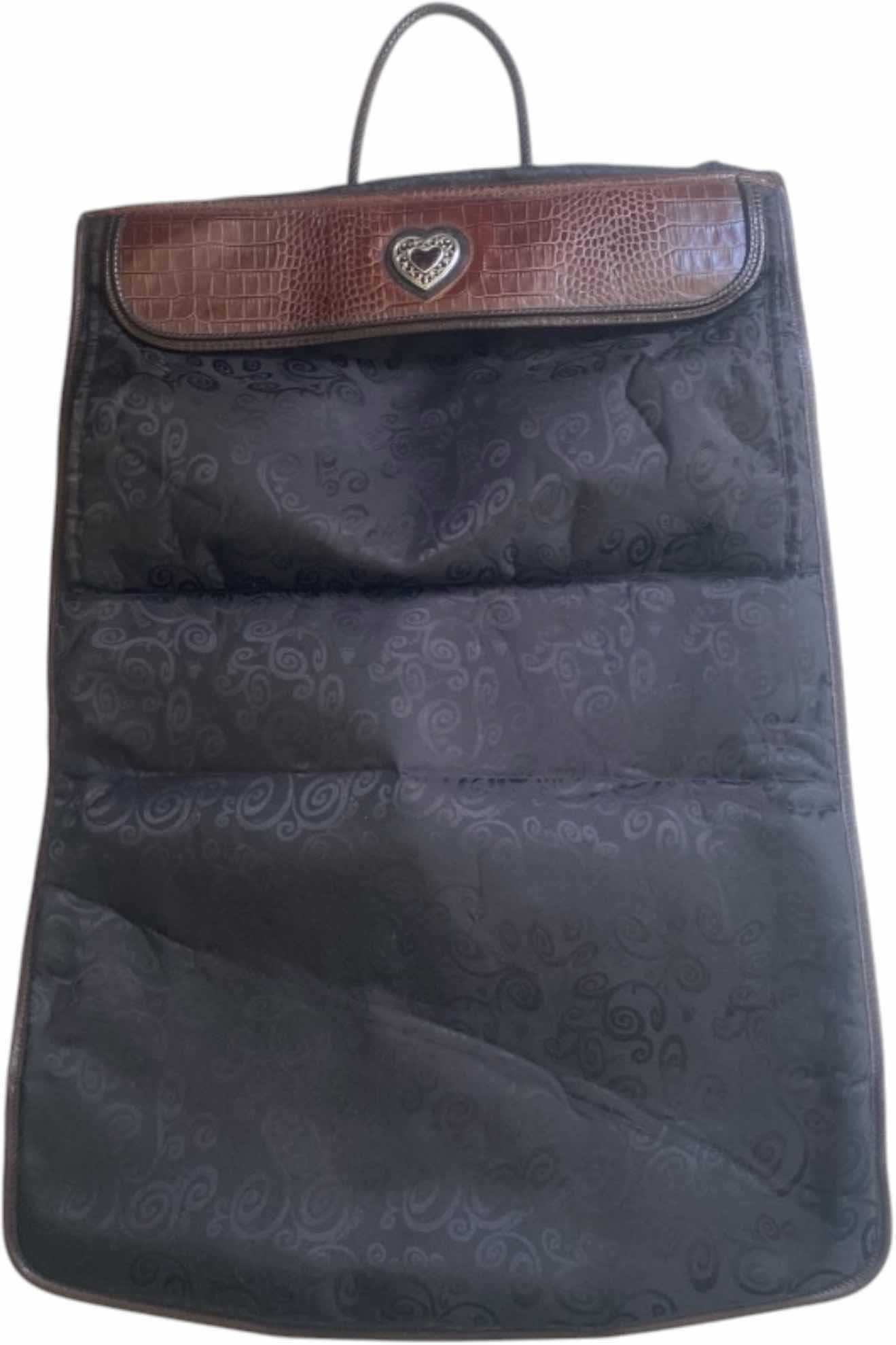 Photo 1 of BRIGHTON HANGING GARMENT BAG