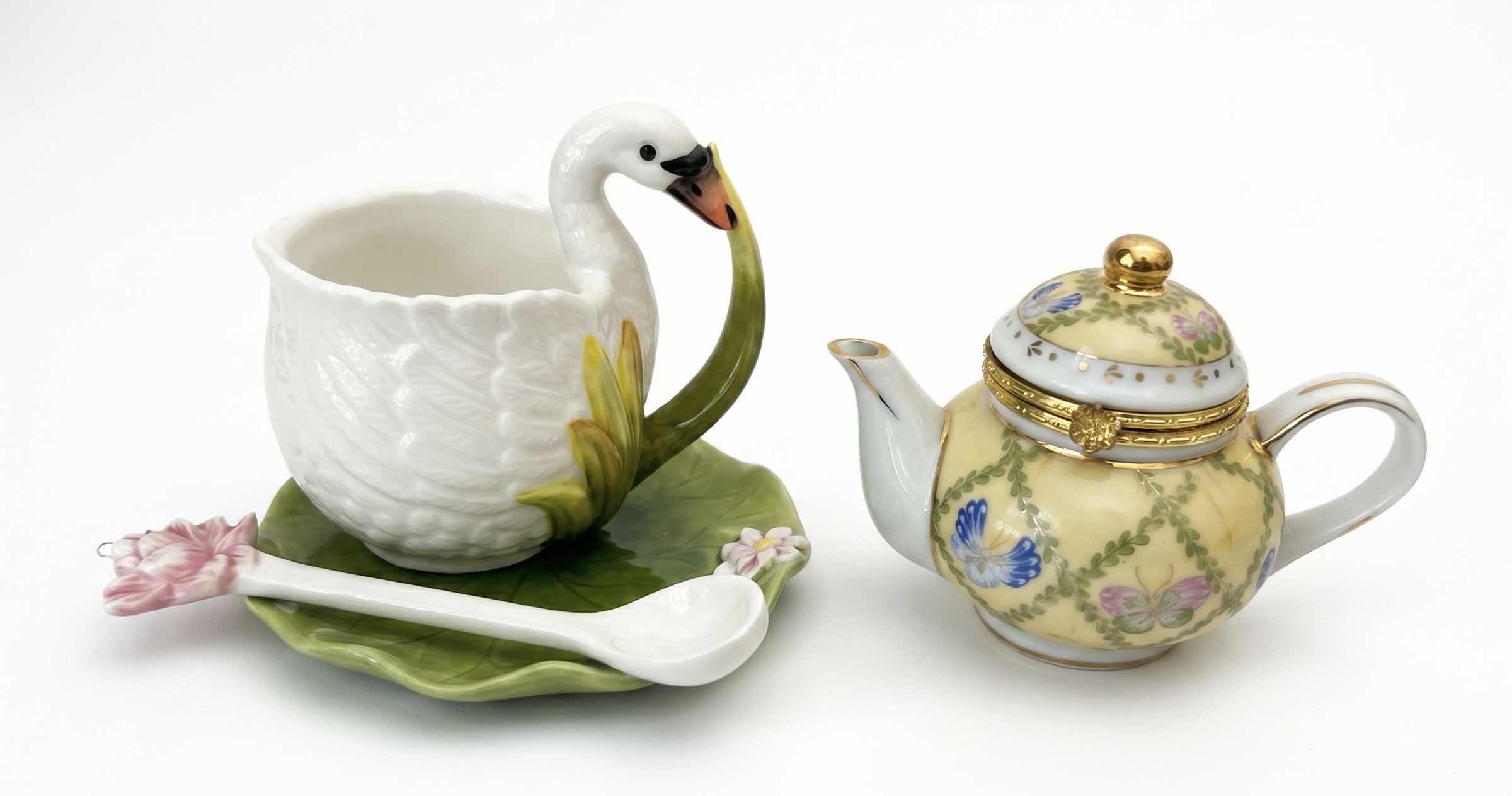 Photo 1 of SWAN AND LOTUS TEACUP/COFFEE CUP WITH SPOON AND MINI FORMALITIES TEAPOT