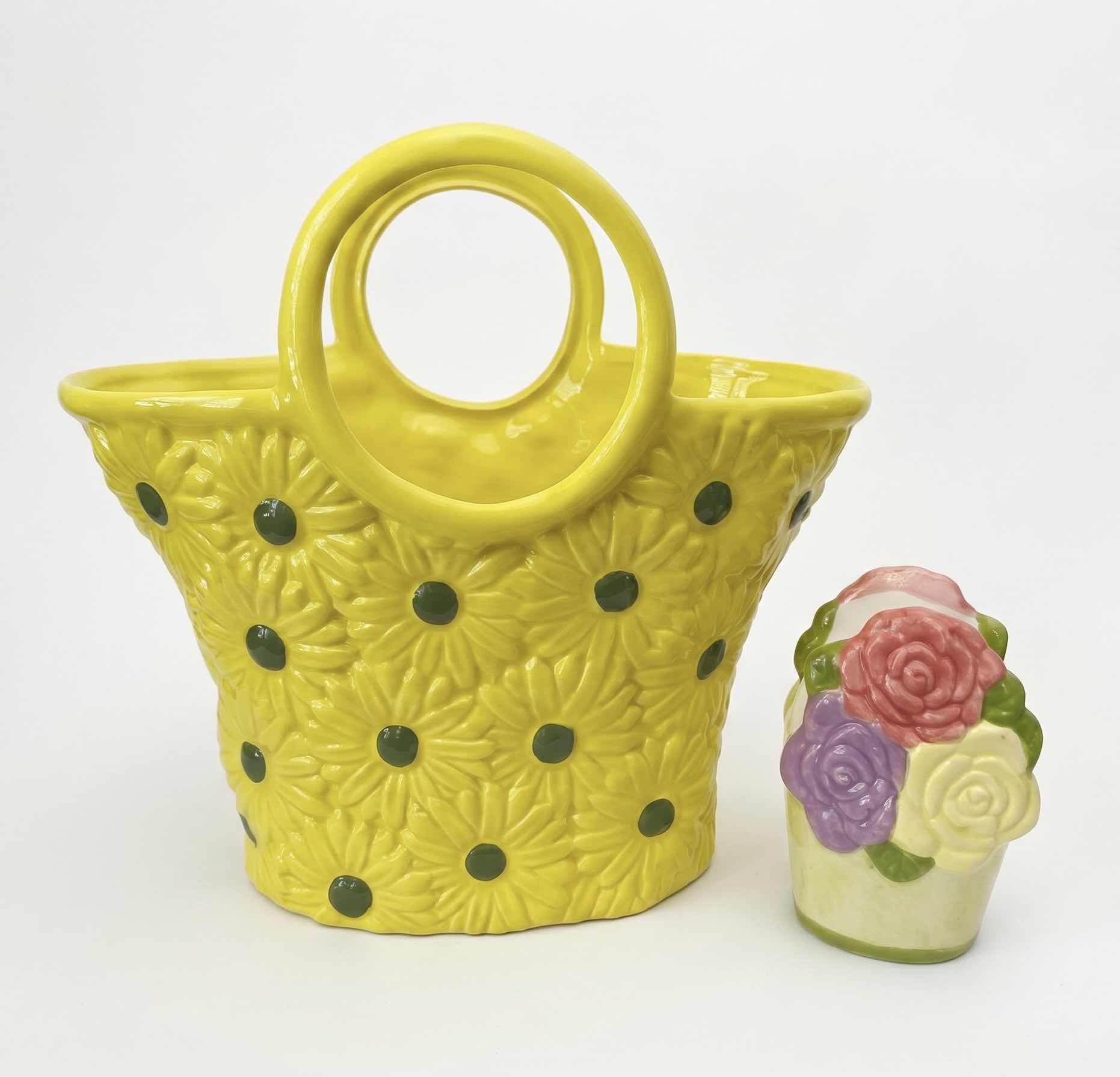 Photo 1 of 2 PC CERAMIC FLORAL DECOR (TALLEST H12”)