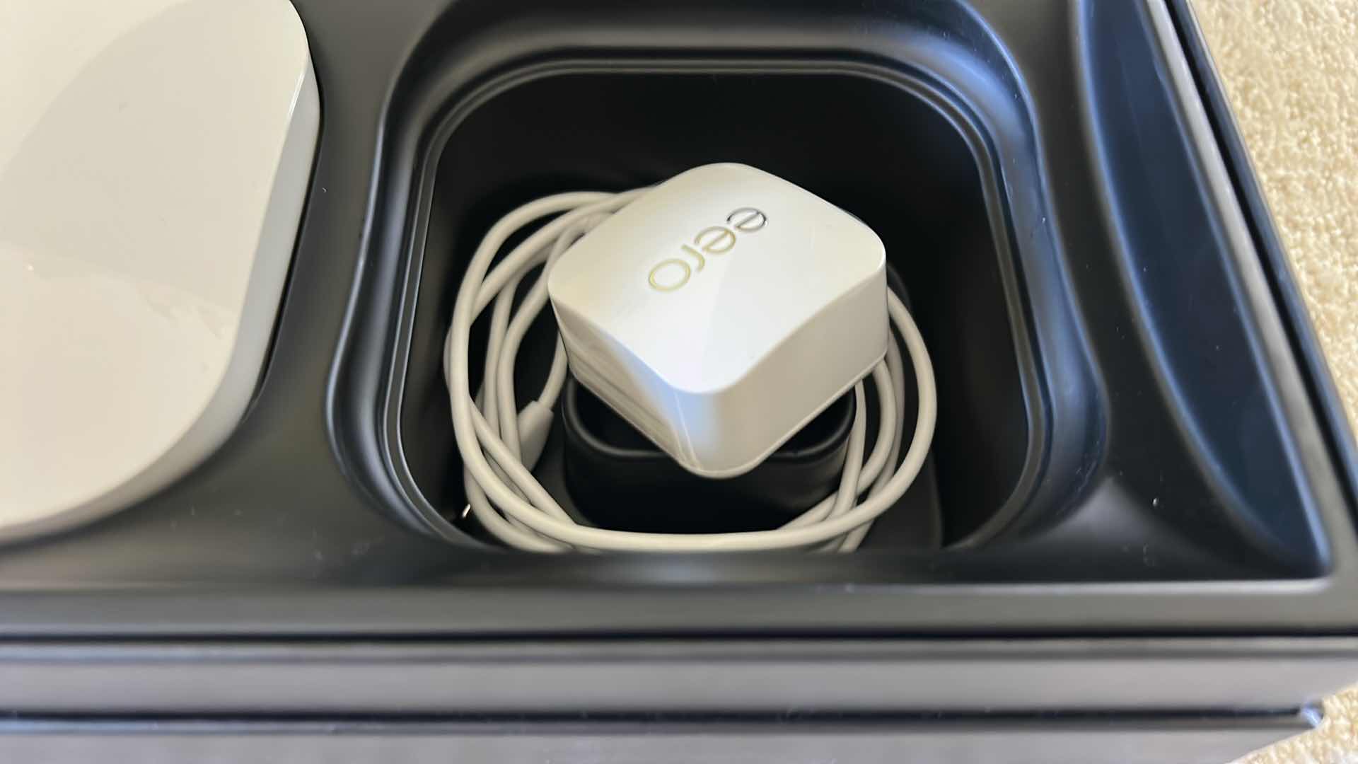 Photo 1 of EERO PRO MESH WI-FI SYSTEM (3-PACK)