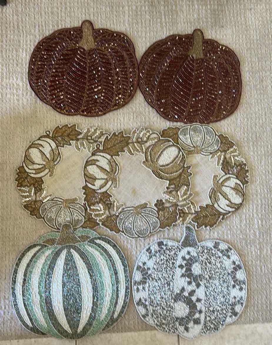 Photo 1 of 7 PUMPKIN PLACEMATS FALL DECOR