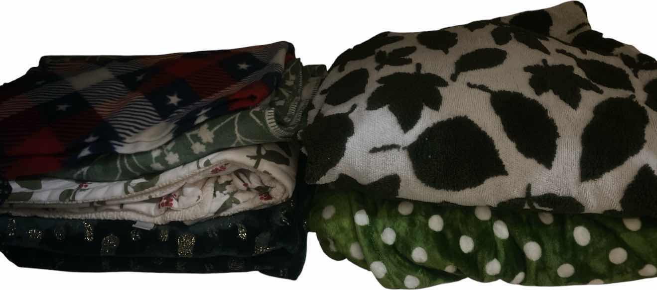 Photo 1 of 7-BLANKETS & THROWS