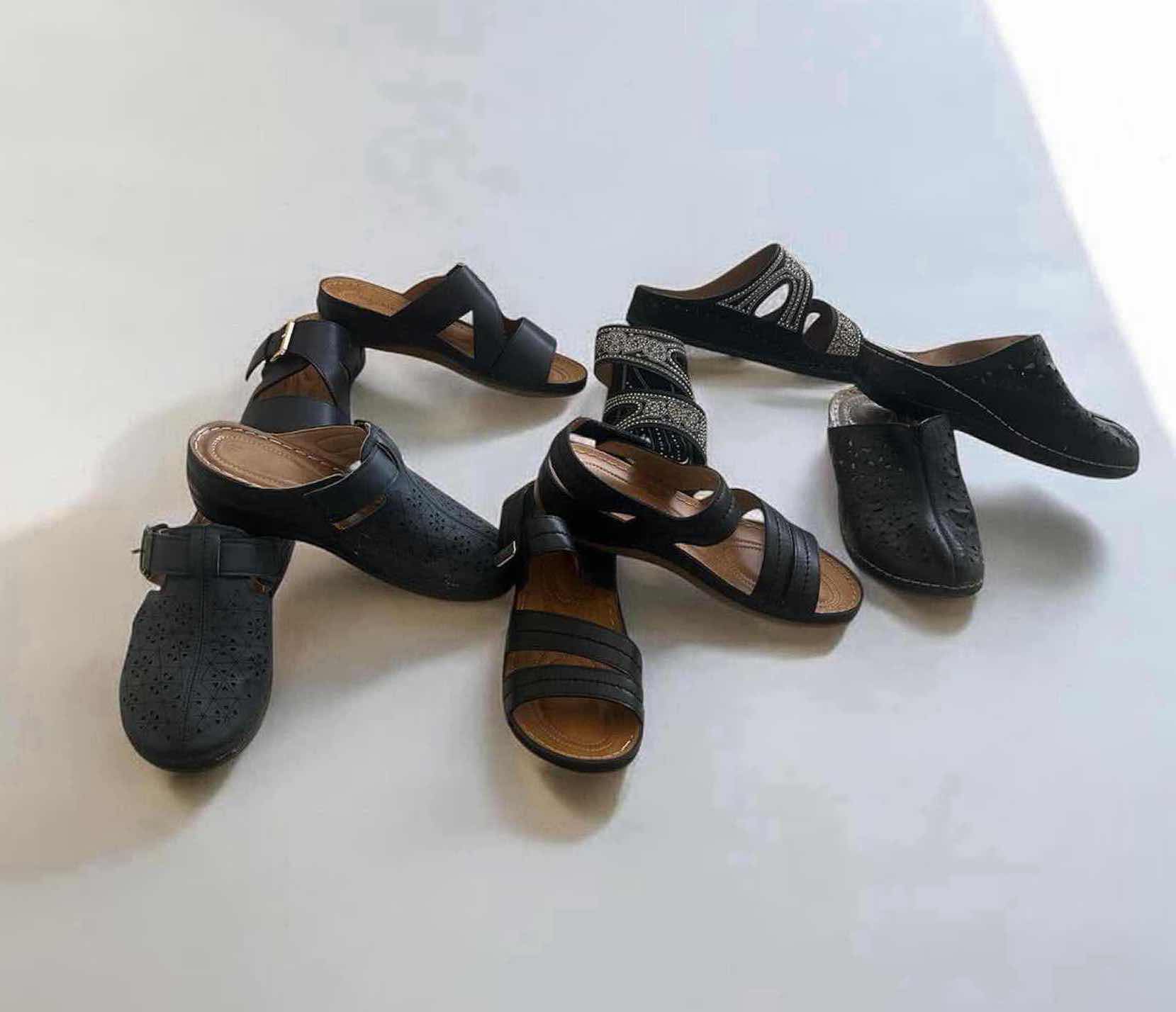 Photo 1 of 5- FLEX STEP ATALINA SANDALS SIZE 7