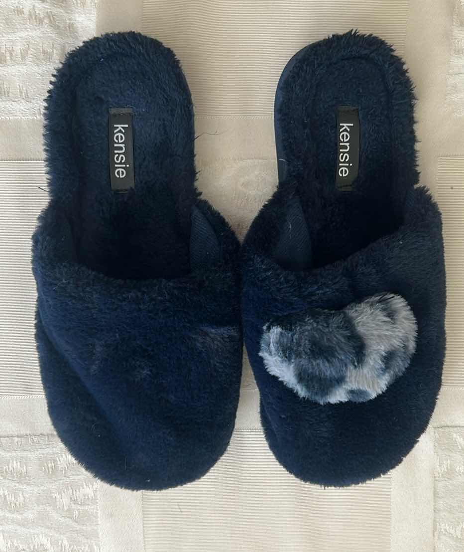 Photo 1 of 6- PLUSH SLIPPERS 4 SMALL 1 MED 1 LARGE