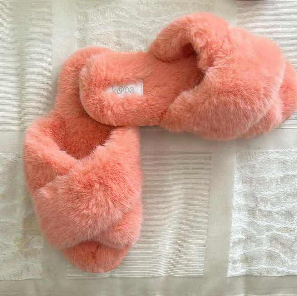 Photo 1 of 5- PLUSH SLIPPERS 3 SMALL 2 MEDIUM