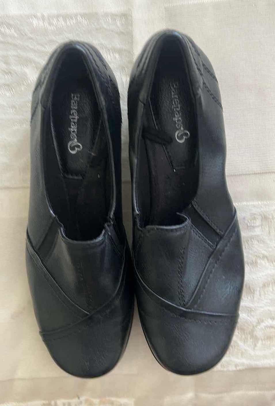 Photo 1 of 7- BLACK LIFE STRIDE BARE TRAPS SIZE 7