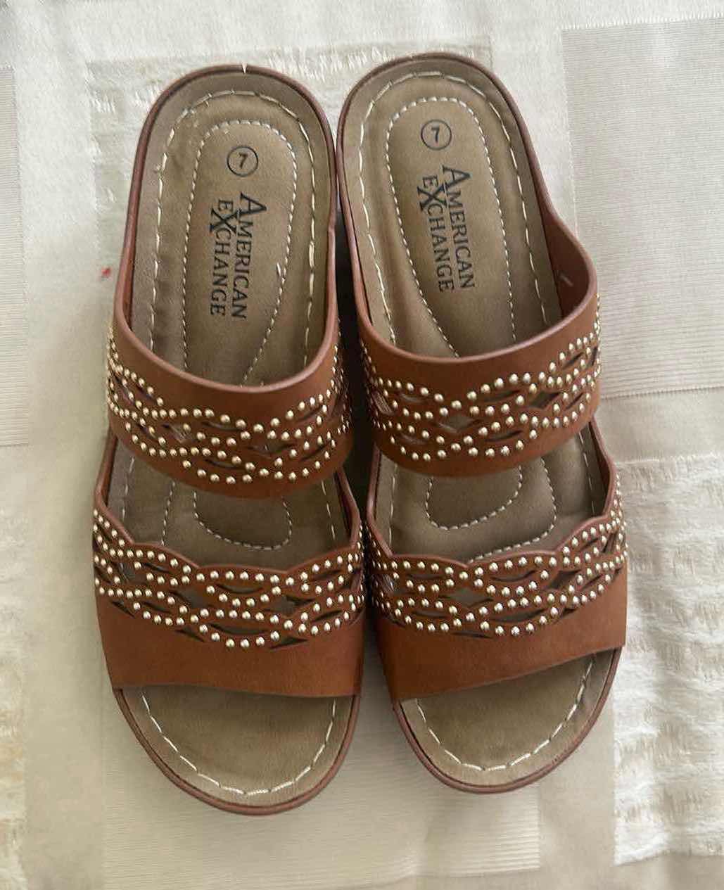 Photo 1 of 5-AMERICAN EXCHANGE ANDIAMO SANDALS SIZE 7