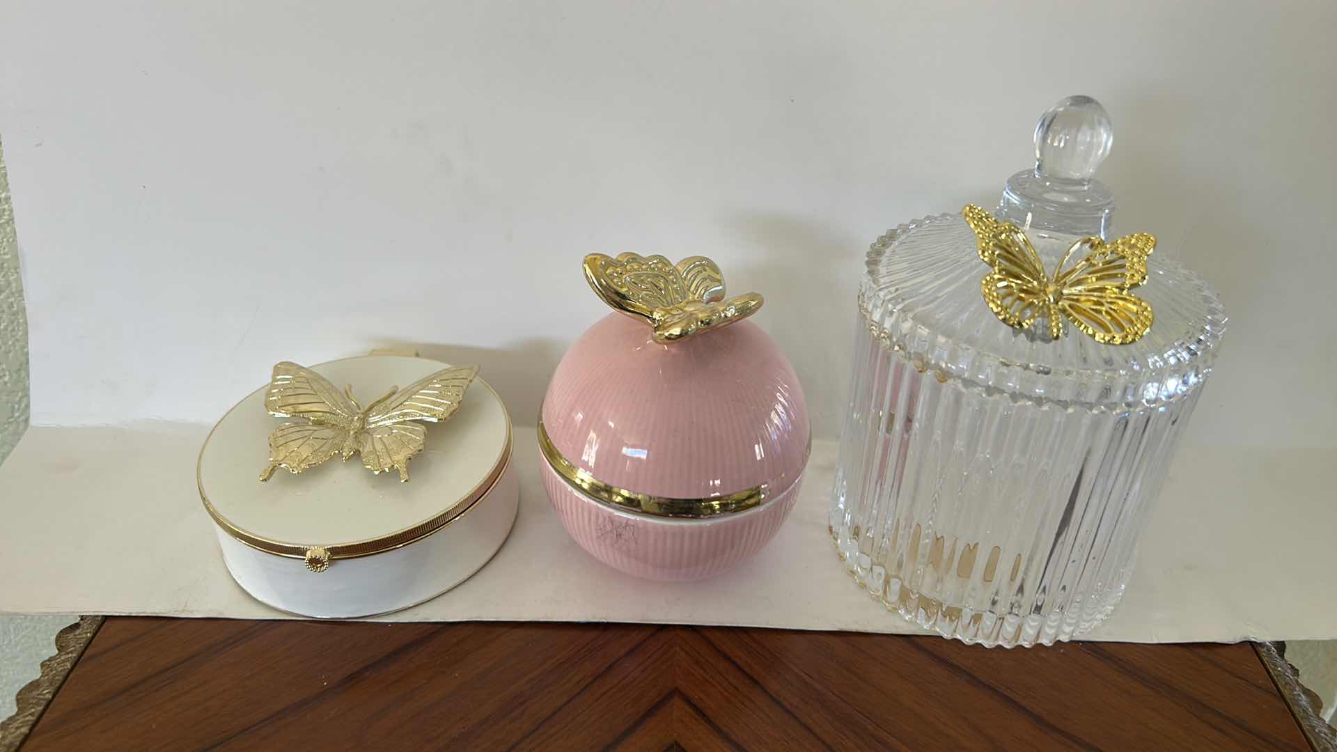 Photo 1 of 2 BUTTERFLY, TRINKET BOXES AND LIDDED JAR