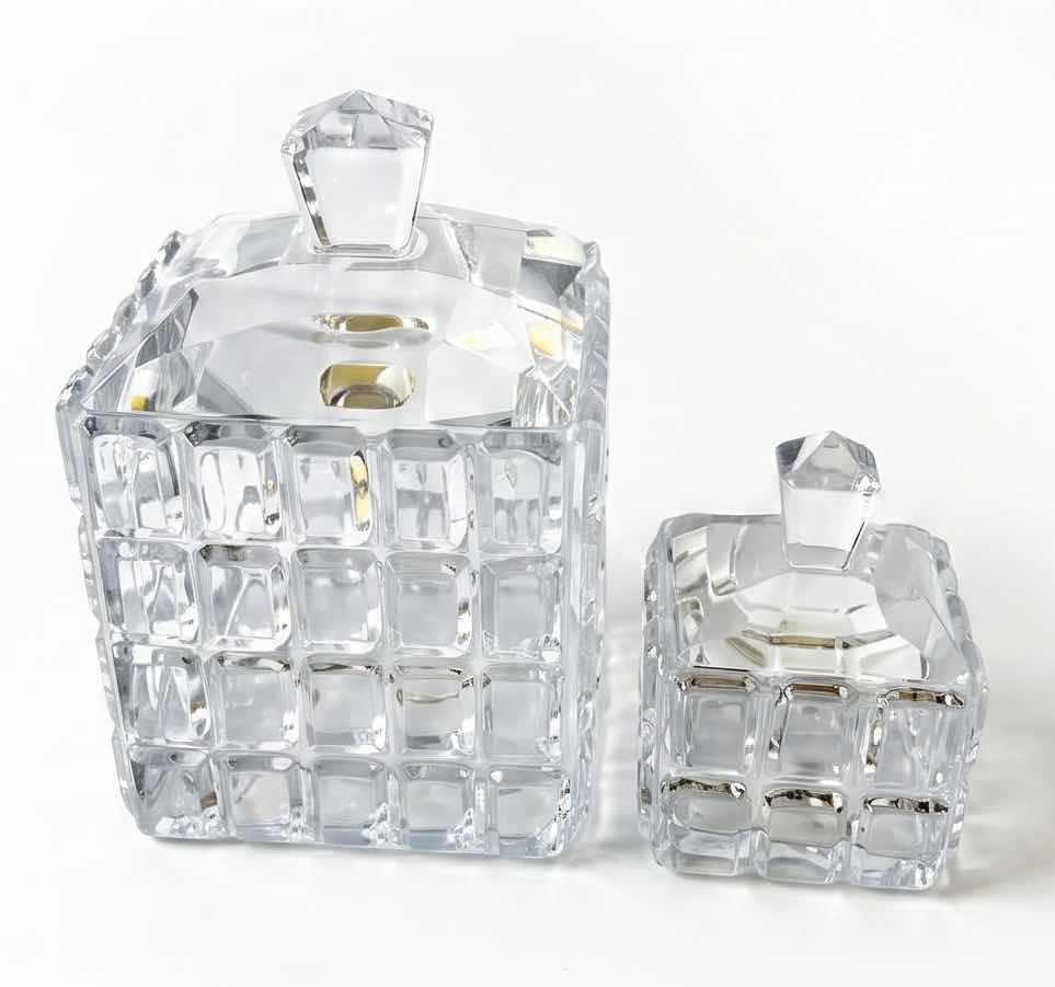 Photo 1 of 2 - STUDIO 55D KATRINA CRYSTAL JEWELRY BOX FEATURES A DISTINCTIVE FACETED CUBE DESIGN WITH A MATCHING LID. (TALLEST 6”)