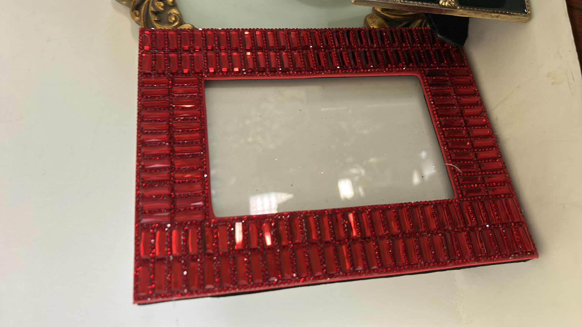 Photo 1 of 4 PICTURE FRAMES (TALLEST H10”)