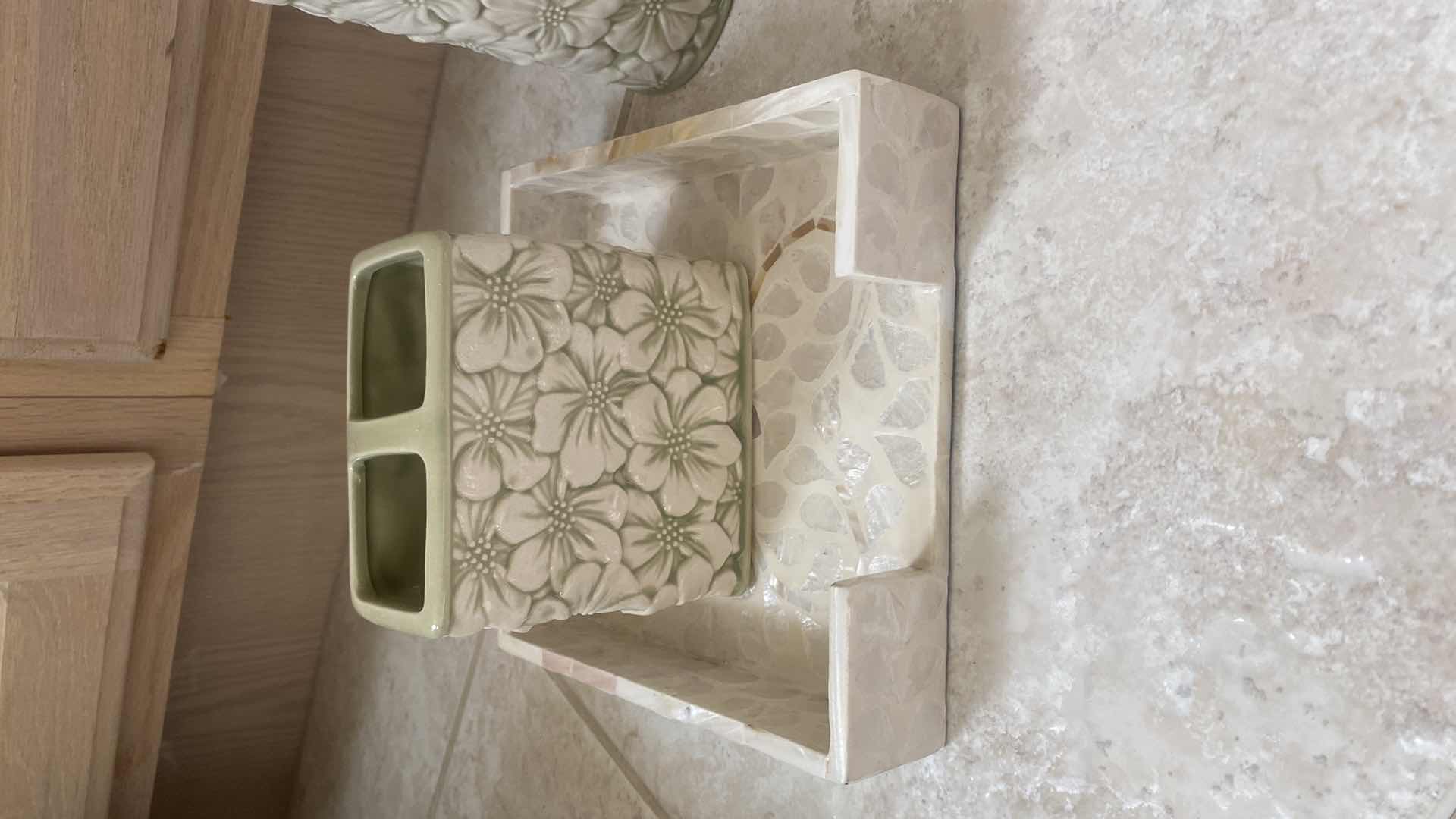 Photo 1 of CERAMIC BATH ACCESSORIES 4 PIECE SET