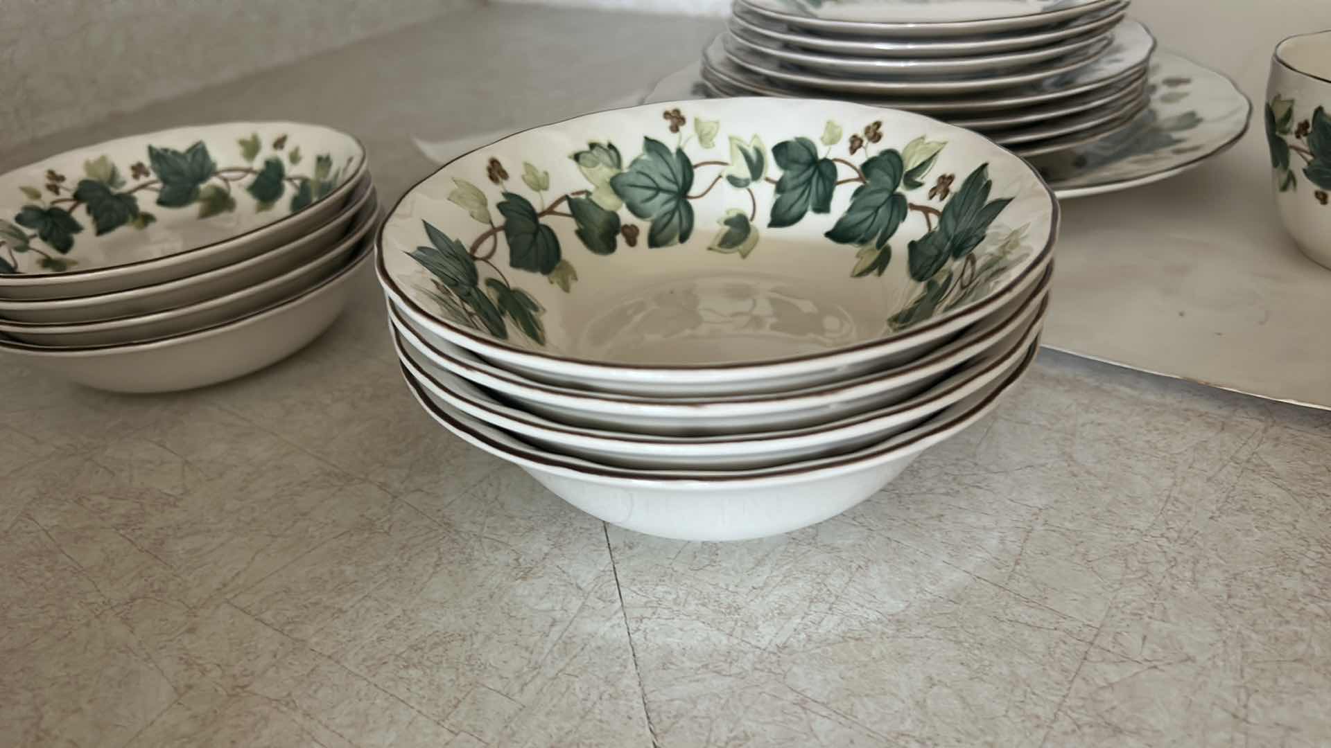 Photo 1 of 21 PC- NIKKO FINE TABLEWARE CASUAL LIVING
