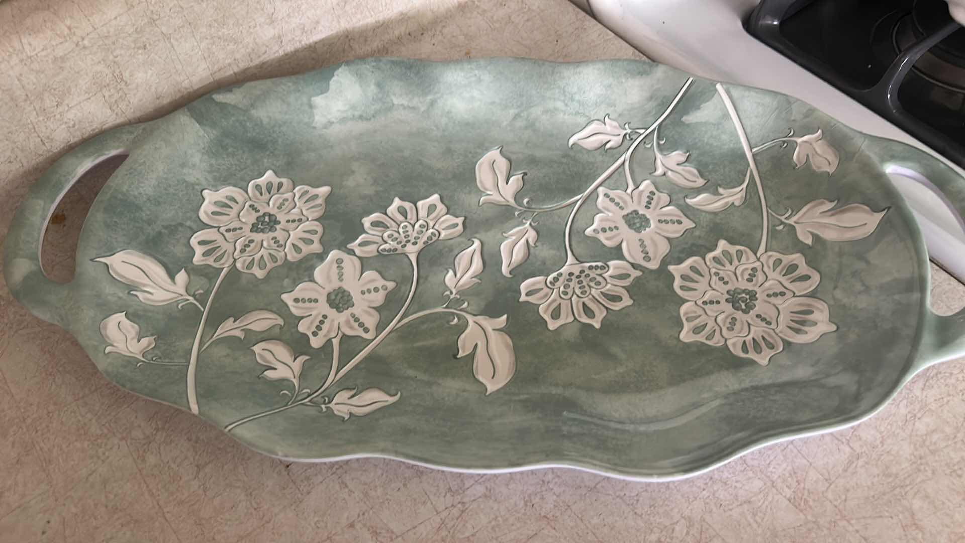 Photo 1 of 7 KITCHEN ITEMS, 3 LAZY SUSANS, BOWLS & MORE