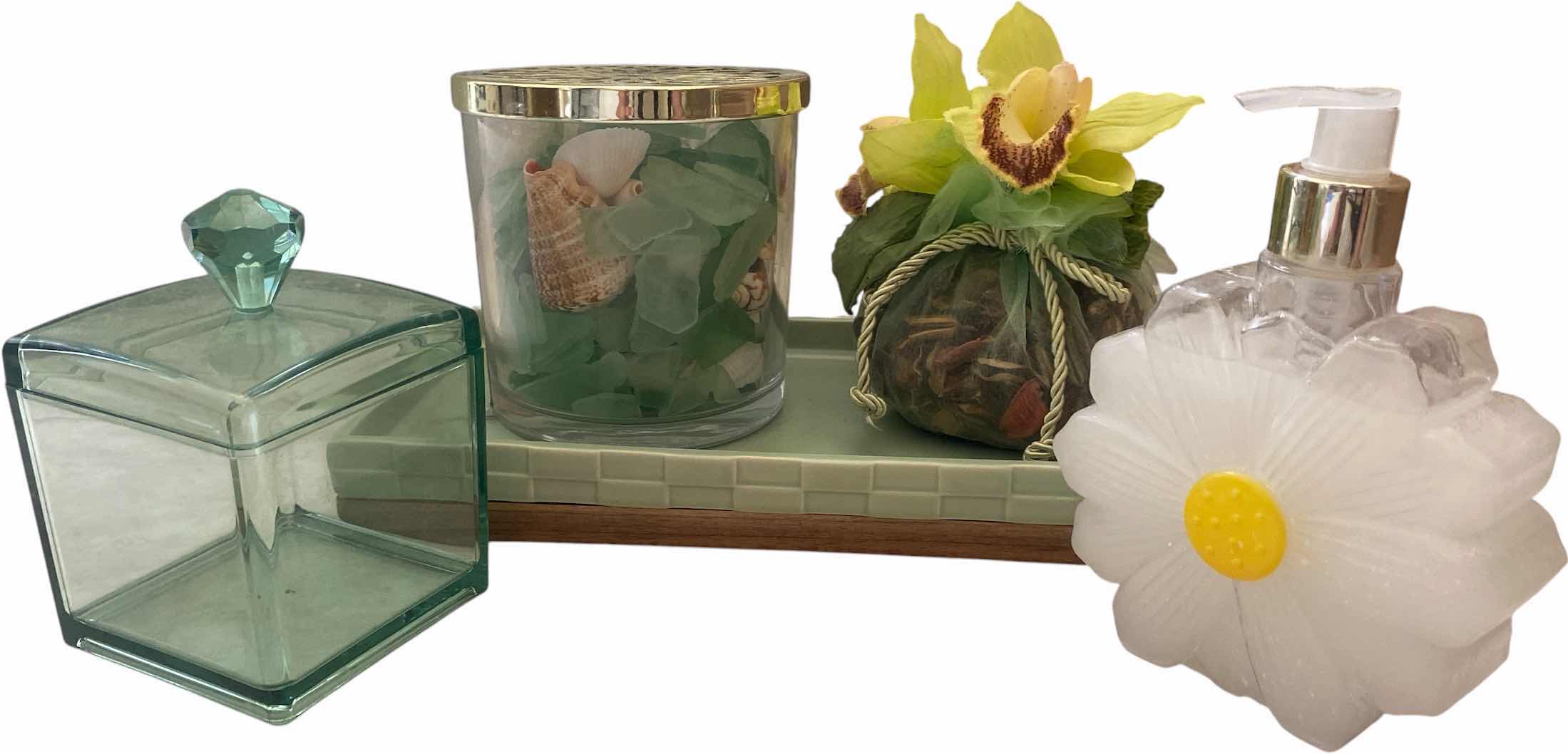 Photo 1 of BATH ACCESSORIES 5 PIECES