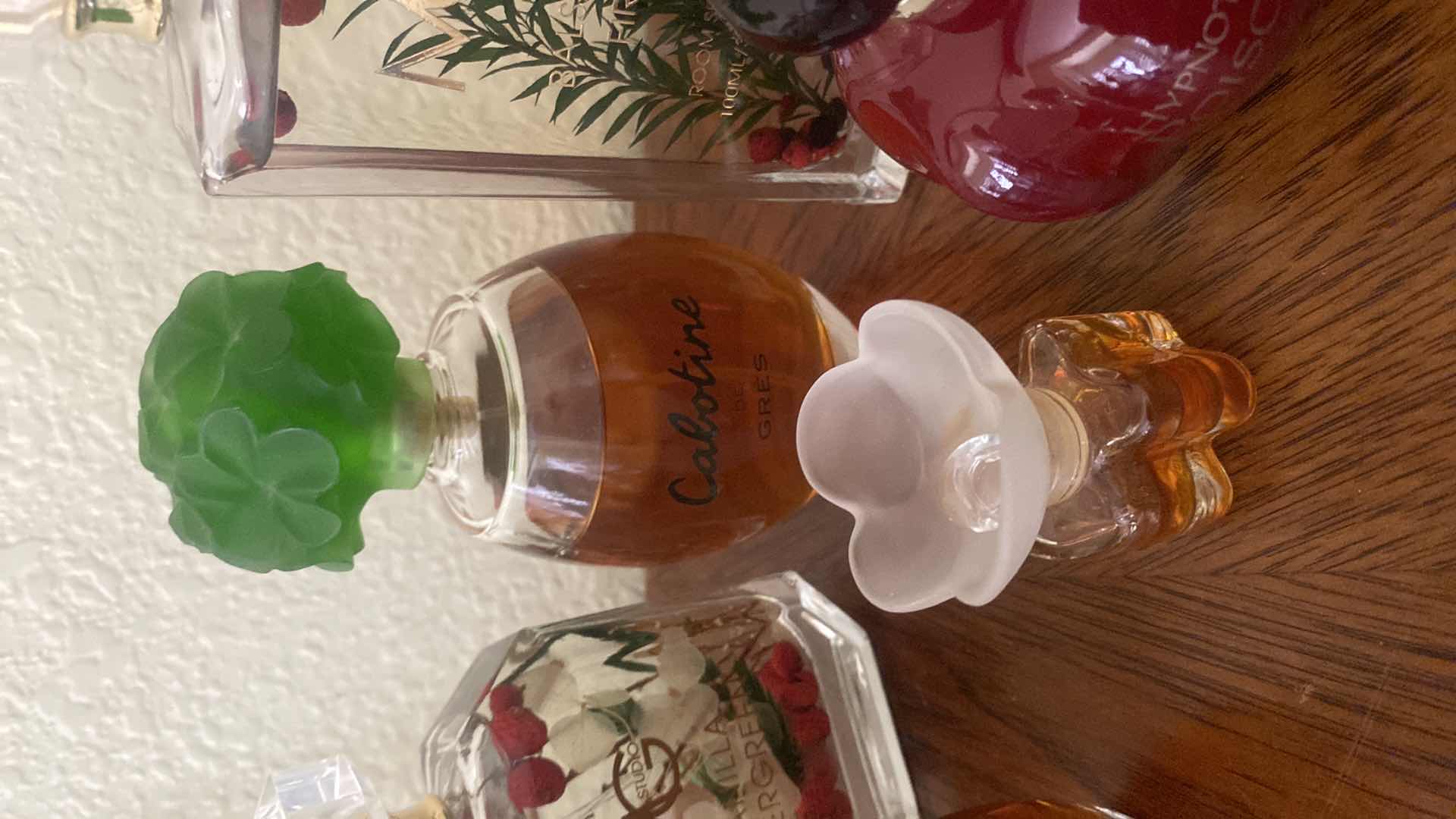 Photo 1 of 4-COLOGNE & 2 ROOM SPRAYS