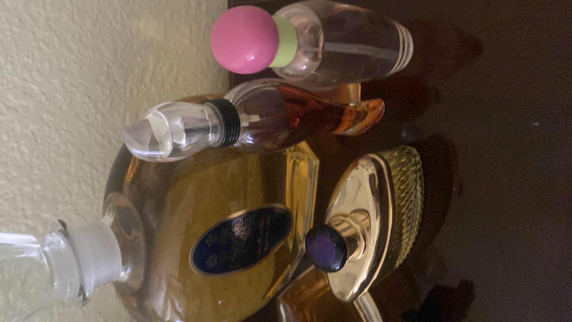 Photo 1 of COLOGNE & BATH GEL SIX PIECES