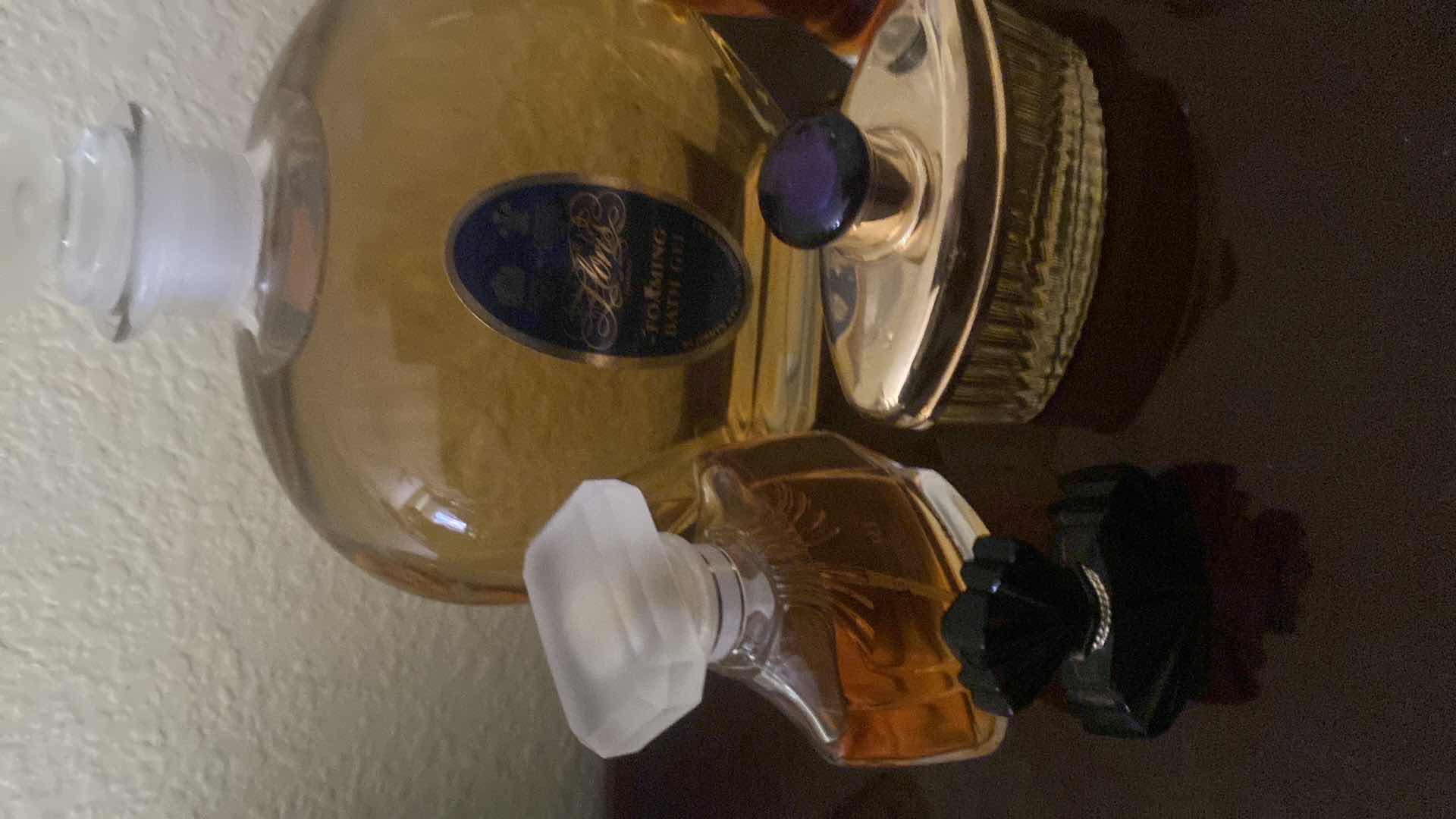Photo 1 of COLOGNE & BATH GEL SIX PIECES