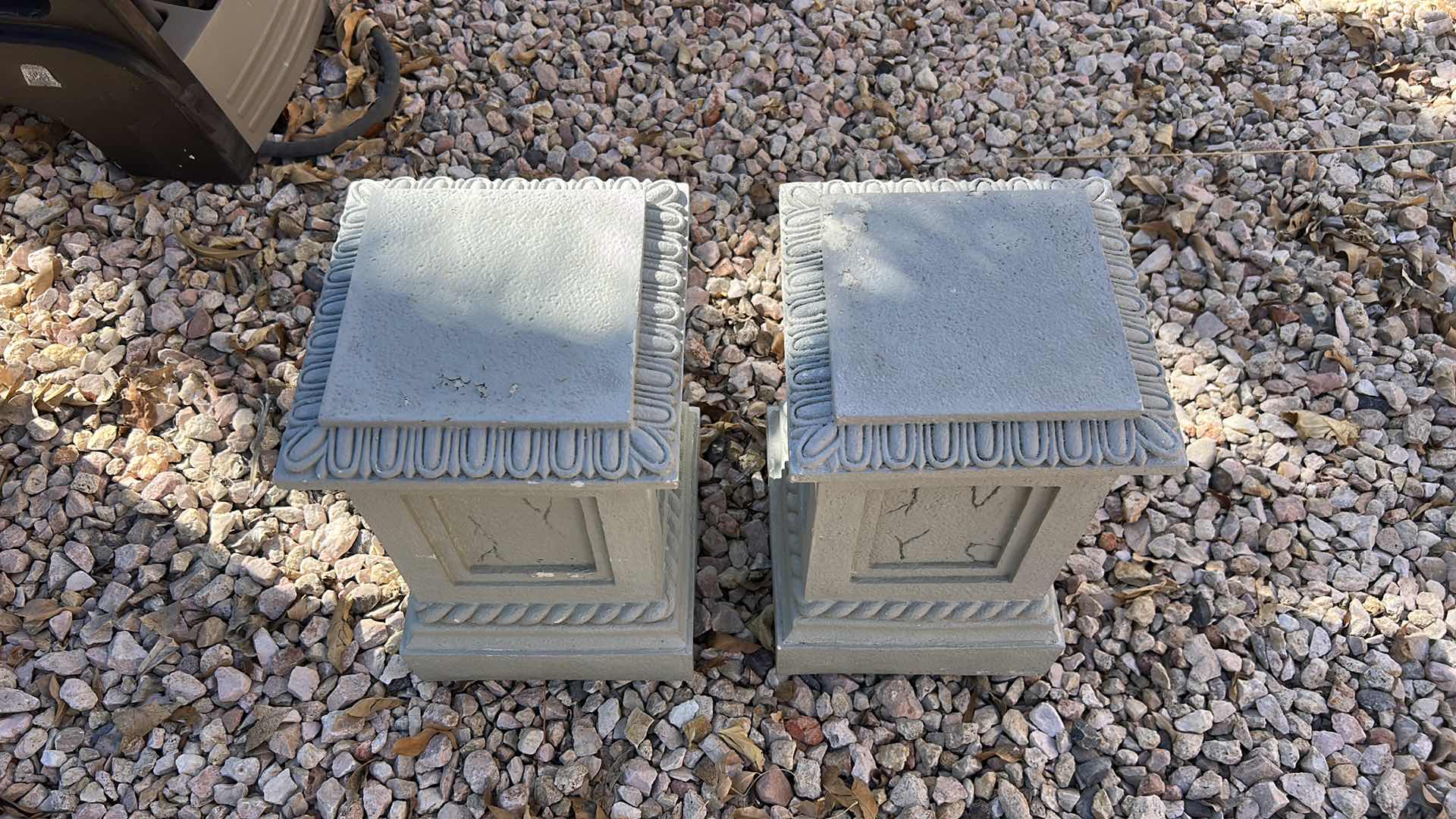 Photo 1 of 2 OUTDOOR GARDEN STATUES CLASSIC PEDESTAL