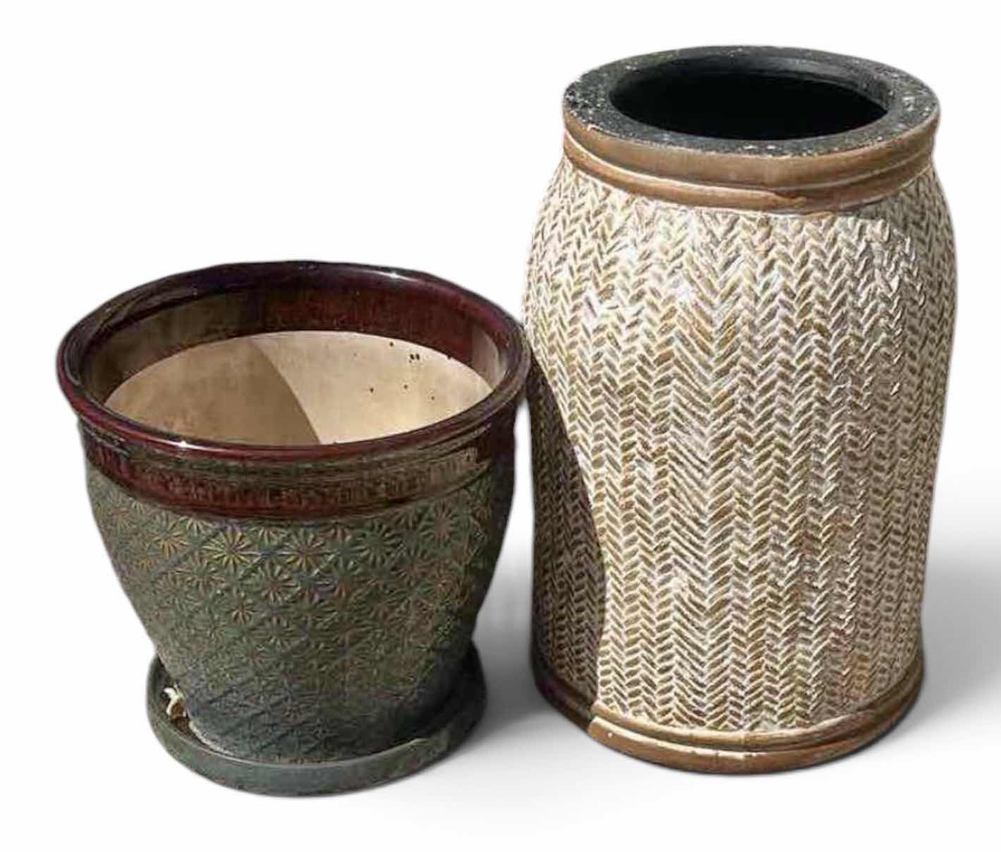 Photo 1 of OUTDOOR POTTERY (TALLEST H20”)