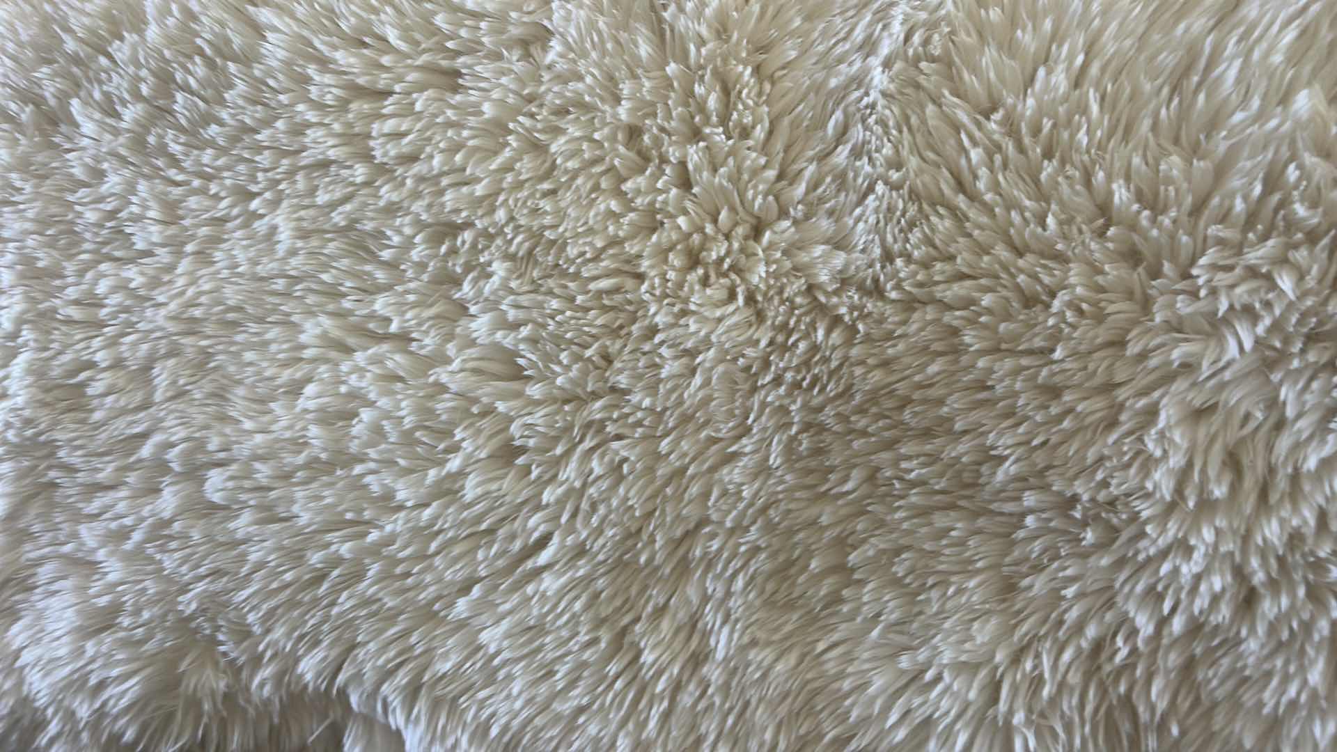 Photo 1 of 2 FAUX FUR ACCENT RUGS