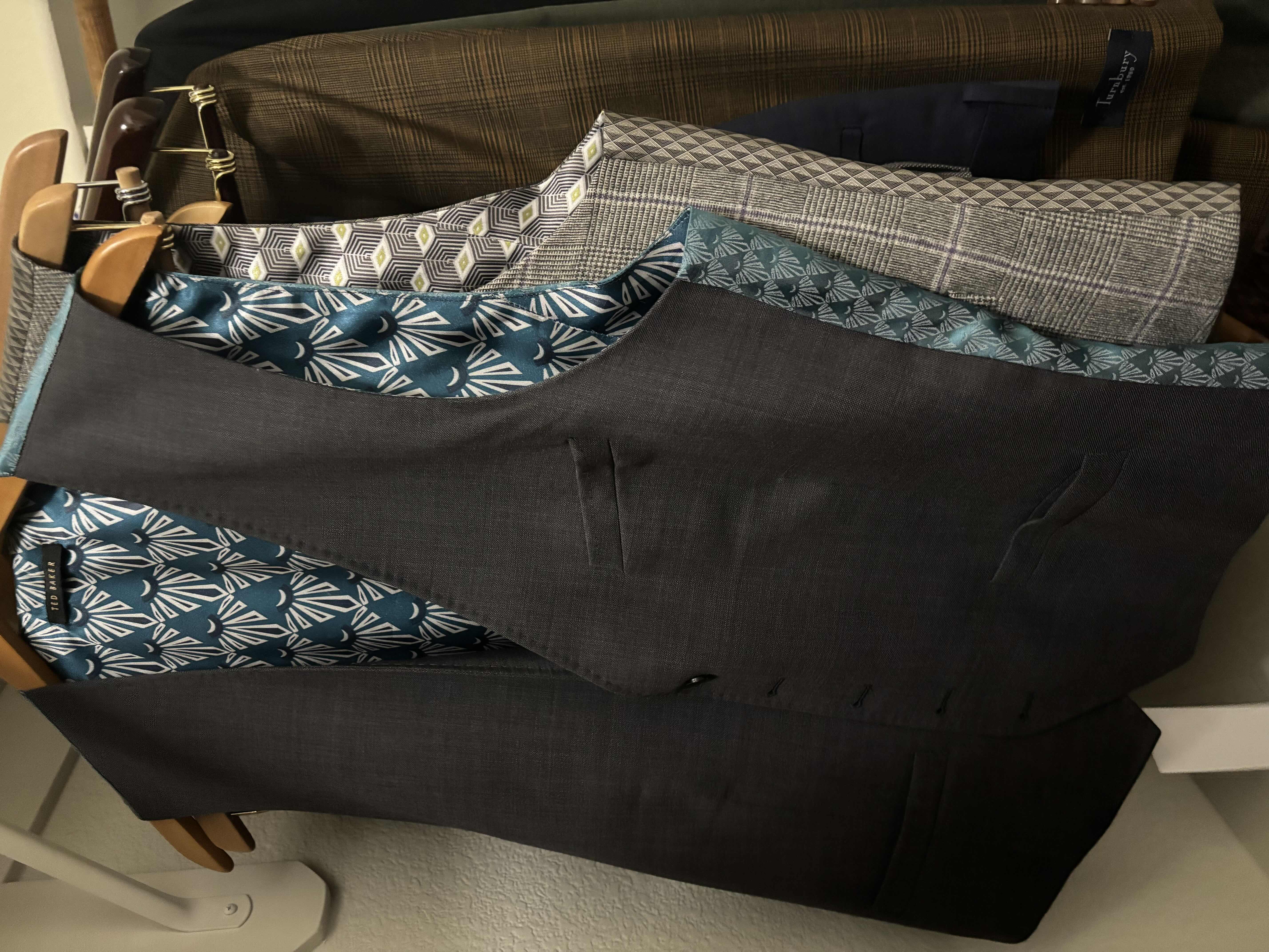 Photo 1 of MEN’S CLOTHES SIZE L-XXL