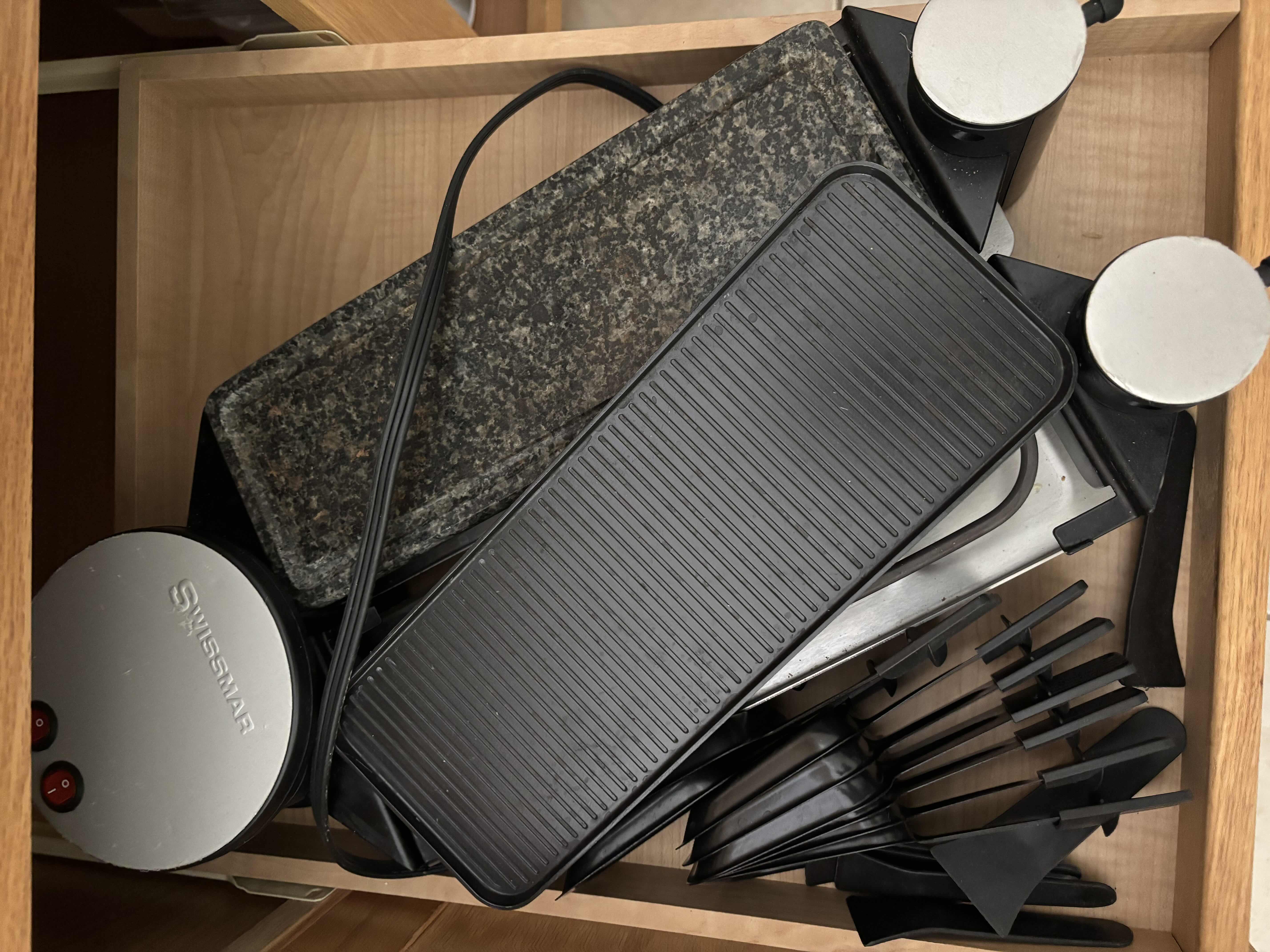 Photo 1 of CONTENTS OF KITCHEN CABINET