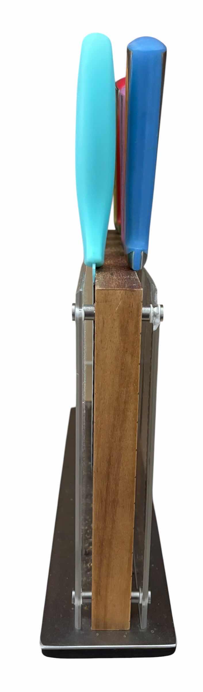 Photo 1 of CUISINART KNIFE SET IN ACRYLIC HOLDER