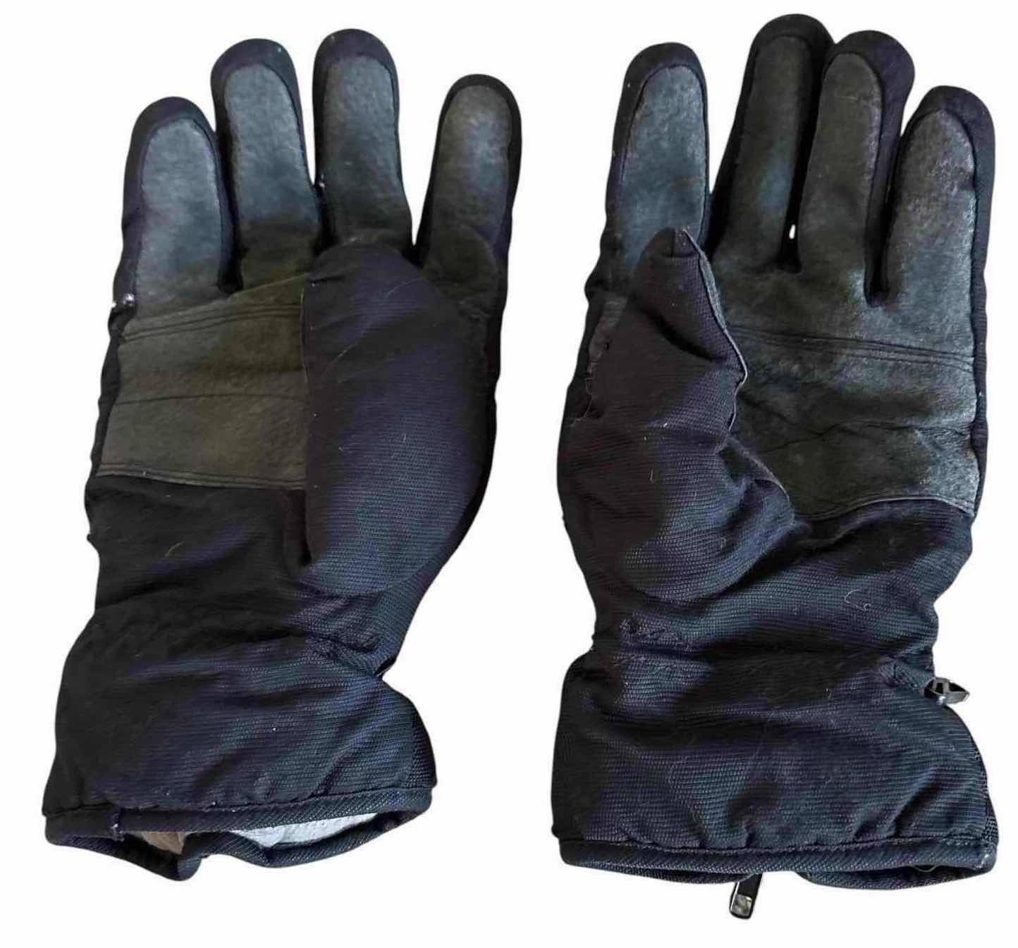 Photo 1 of REUSCH INSULATED WINTER SKI GLOVES WITH ADJUSTABLE WRIST STRAP SIZE M