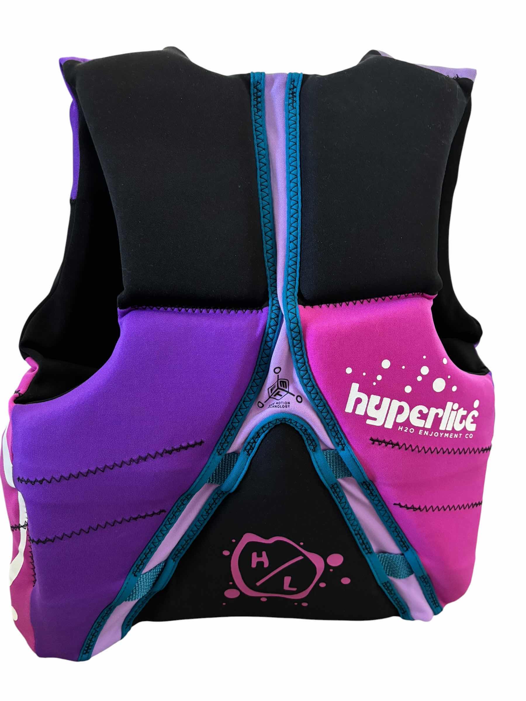 Photo 1 of HYPERLITE YOUTH LIFE VEST (55-88LBS) $45