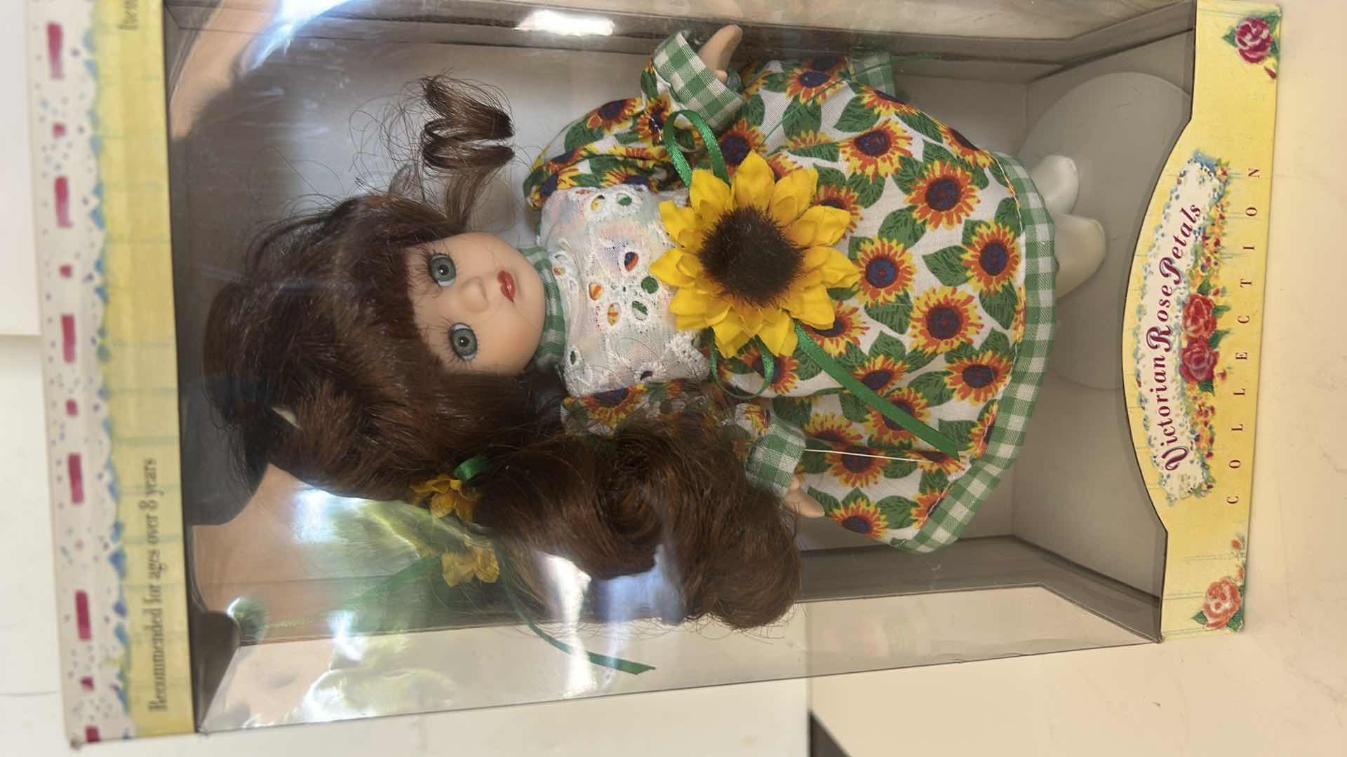 Photo 1 of 2 NIB - VINTAGE PORCELAIN MINIATURE DOLLS BY MELISSA JANE IN ORIGINAL BOXES.