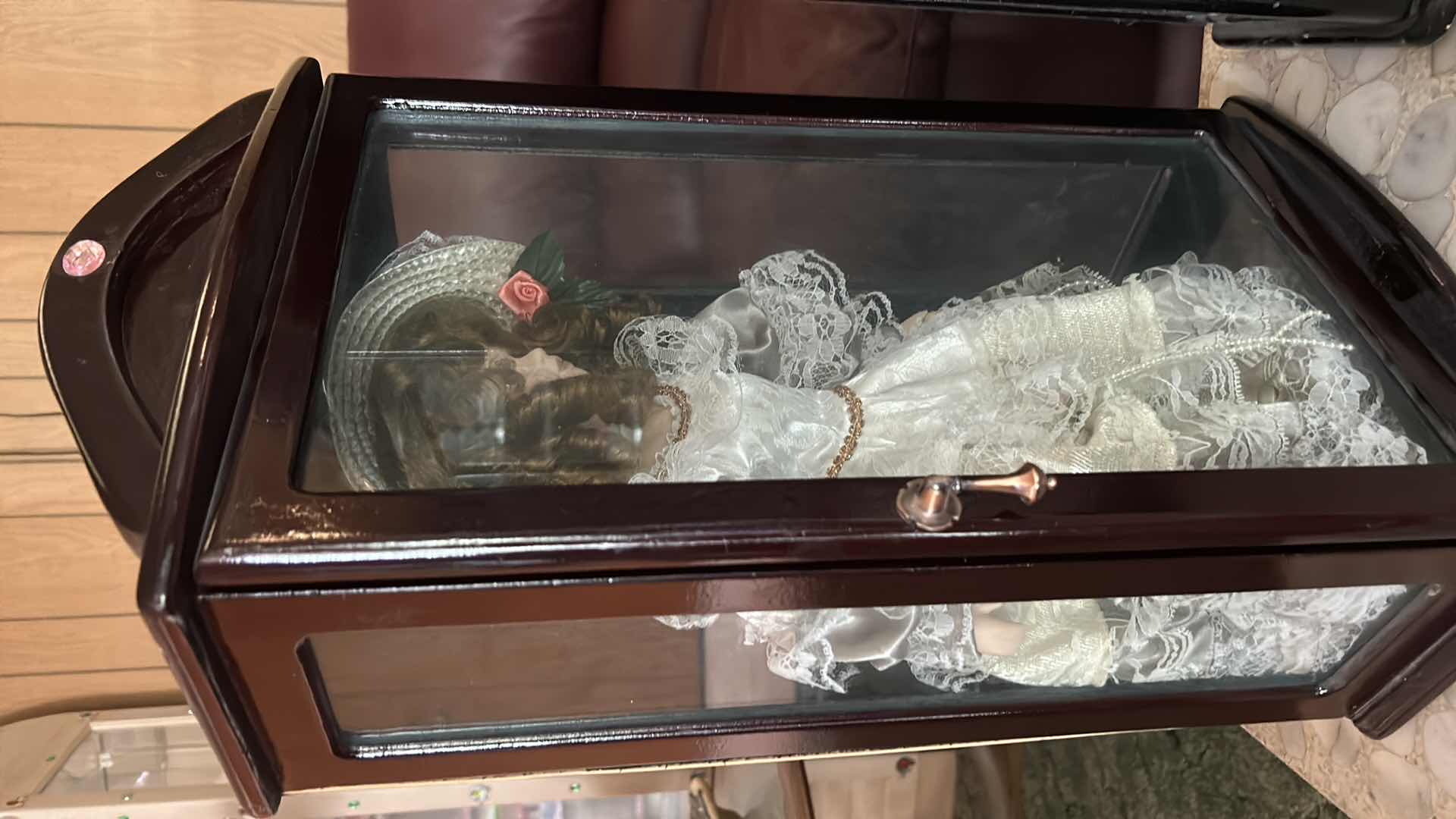 Photo 1 of VINTAGE ASHLEY BELLE COLLECTION VICTORIAN PORCELAIN DOLL DARK WOOD/ GLASS DISPLAY CABINET H16”