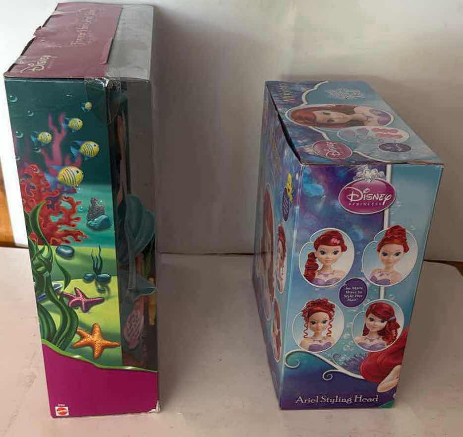Photo 1 of 2- NIB LITTLE MERMAID STYLING HEAD & ARIEL SALON