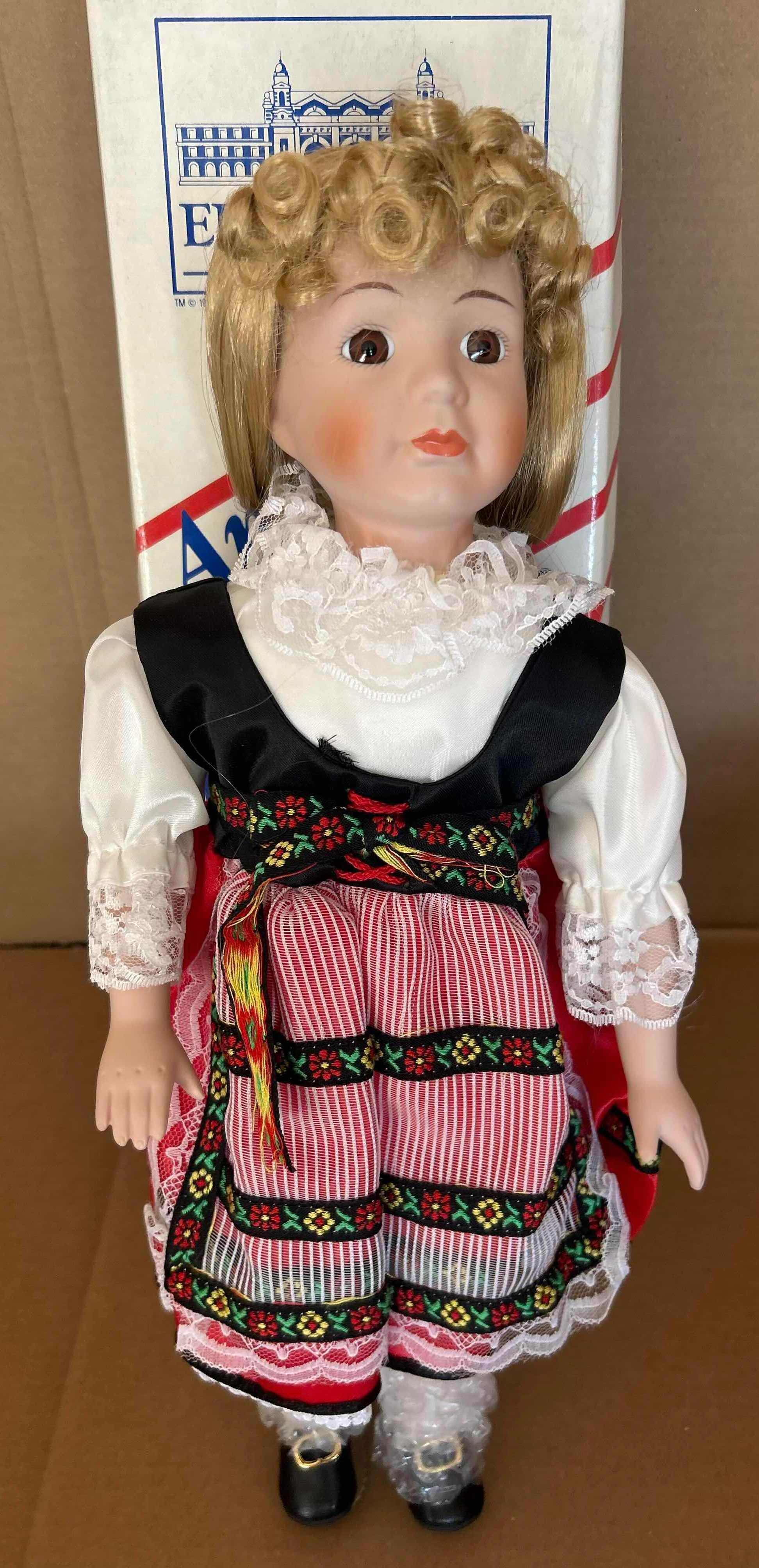 Photo 1 of VINTAGE MUSICAL PORCELAIN DOLL 16" FROM HERITAGE MINT AMERICAN DREAMS " LIDA" FROM CZECHOSLOVAKIA IN ORIGINAL BOX $35