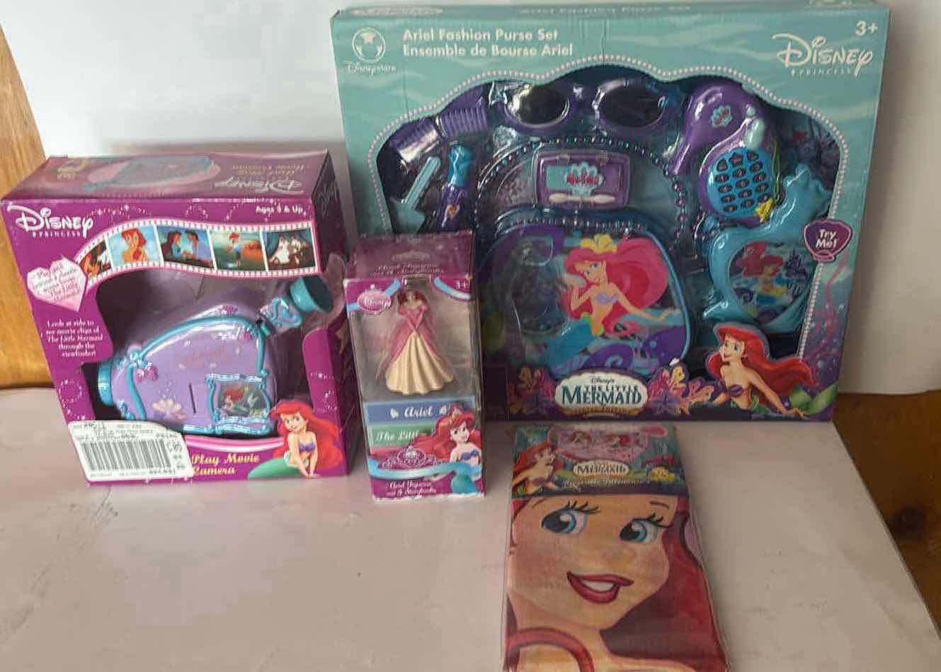 Photo 1 of 4- NIB DISNEY ARIEL PILLOWCASE/ MOVIE CAMERA/PURSE SET/STORYBOOKS $50