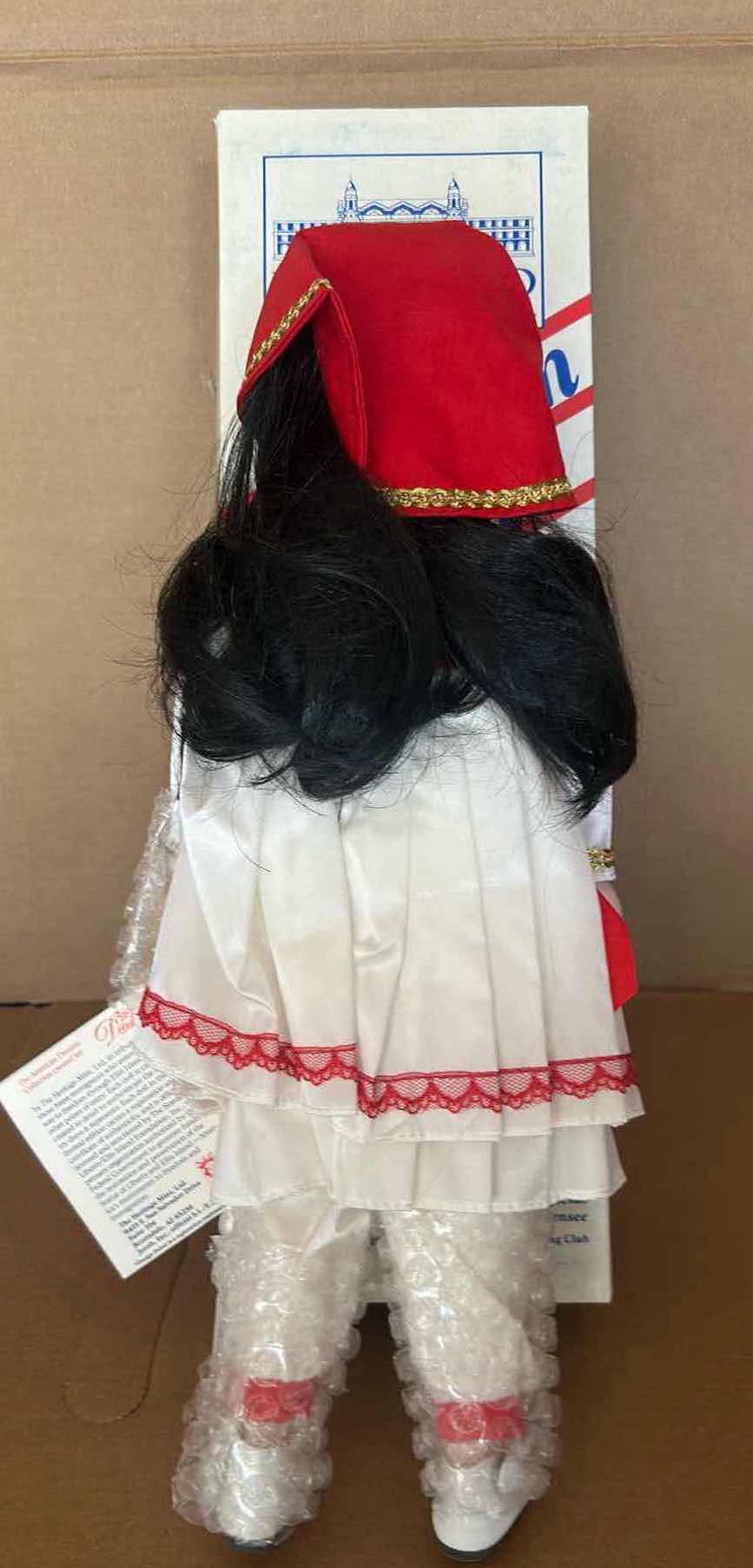 Photo 1 of VINTAGE MUSICAL PORCELAIN DOLL 16" FROM HERITAGE MINT AMERICAN DREAMS "ATHENA" FROM GREECE IN ORIGINAL BOX