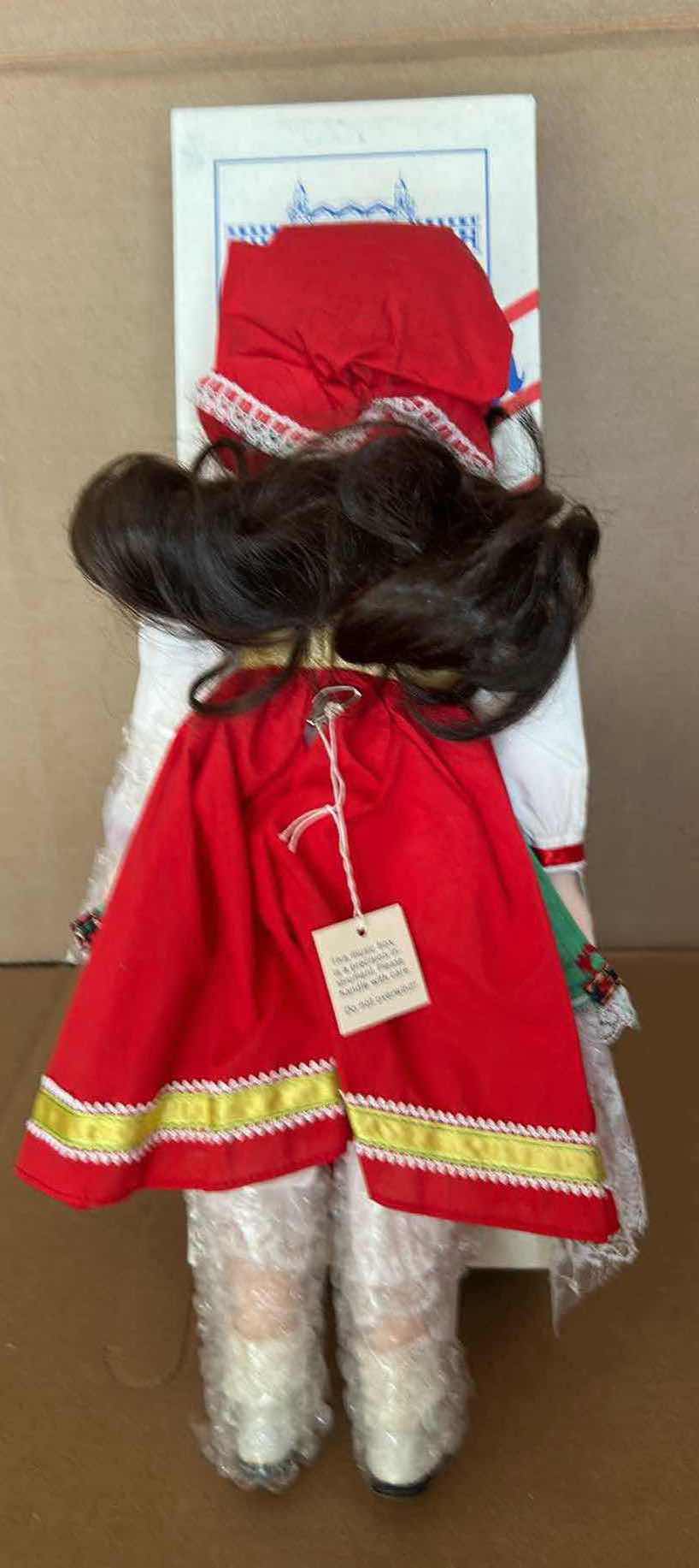 Photo 1 of VINTAGE MUSICAL PORCELAIN DOLL 16" FROM HERITAGE MINT AMERICAN DREAMS "ANNA MARIA" FROM ITALY IN ORIGINAL BOX