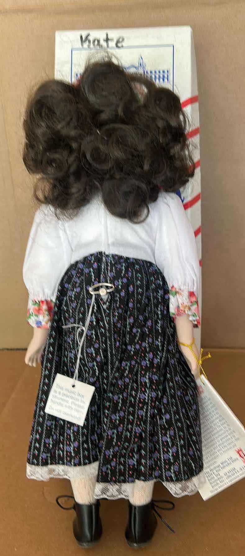 Photo 1 of VINTAGE MUSICAL PORCELAIN DOLL 16" FROM HERITAGE MINT AMERICAN DREAMS "ILONA" FROM HUNGARY IN ORIGINAL BOX