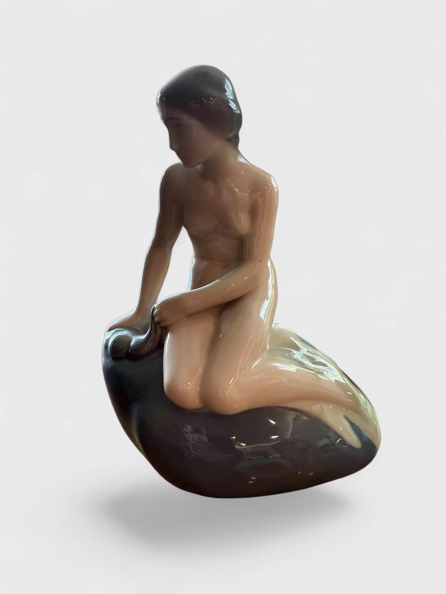 Photo 1 of ROYAL COPENHAGEN “THE LITTLE MERMAID” PORCELAIN FIGURINE NO 4431 H9”
