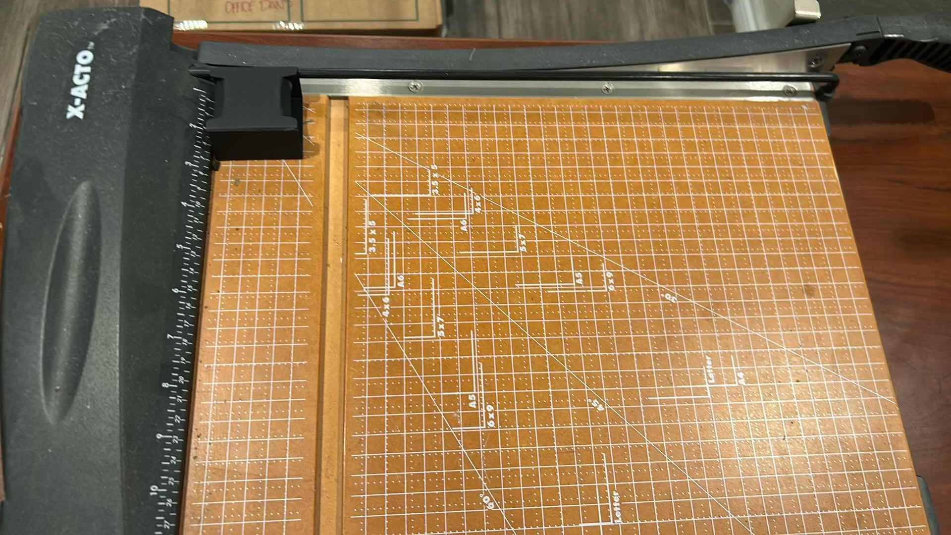 Photo 1 of X-ACTO HEAVY DUTY WOOD BASE GUILLOTINE TRIMMER
