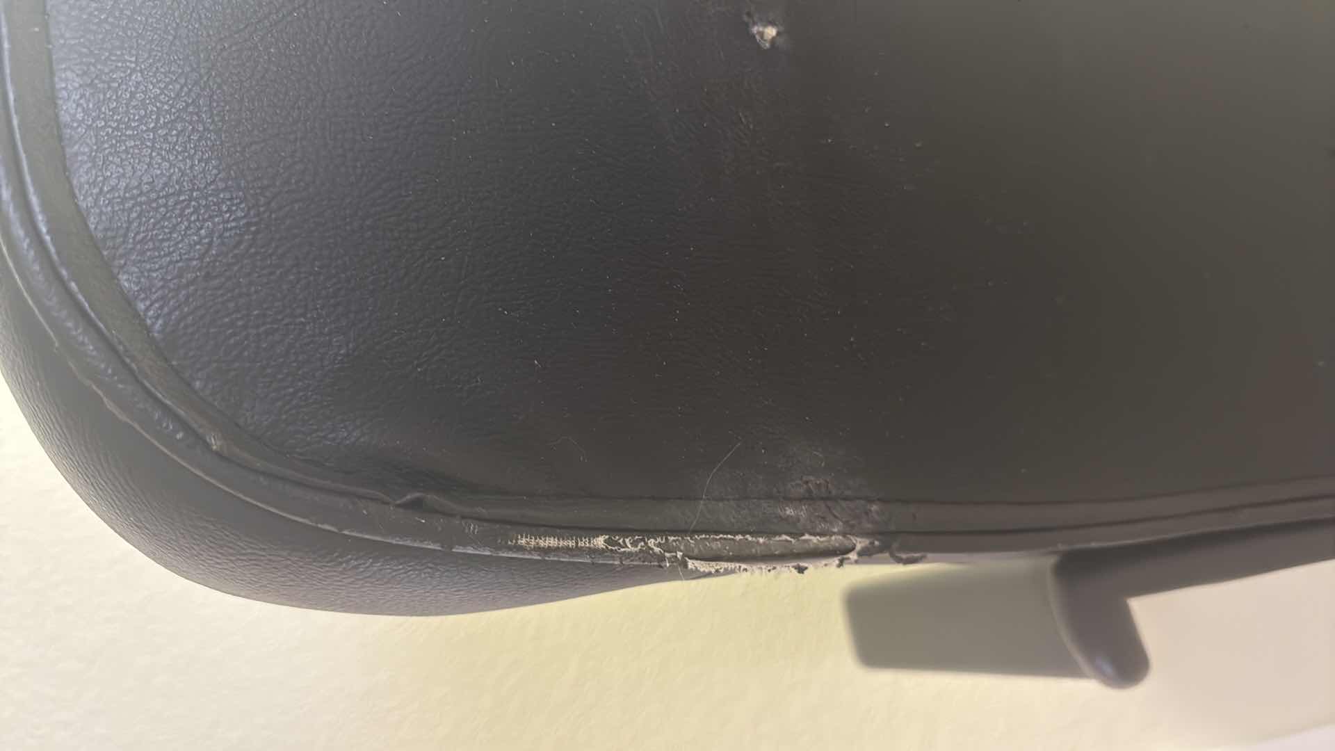 Photo 1 of BLACK SWIVEL OFFICE CHAIR