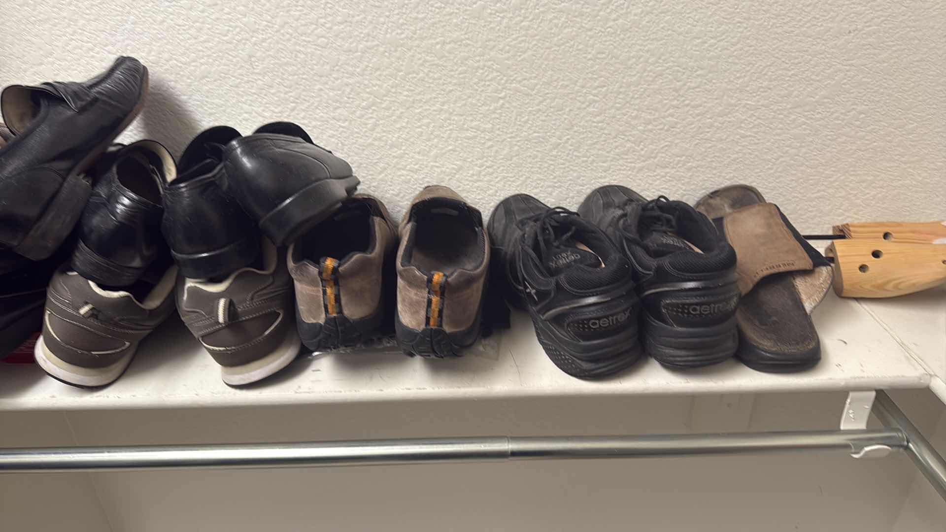 Photo 1 of CONTENTS CLOSET RACK