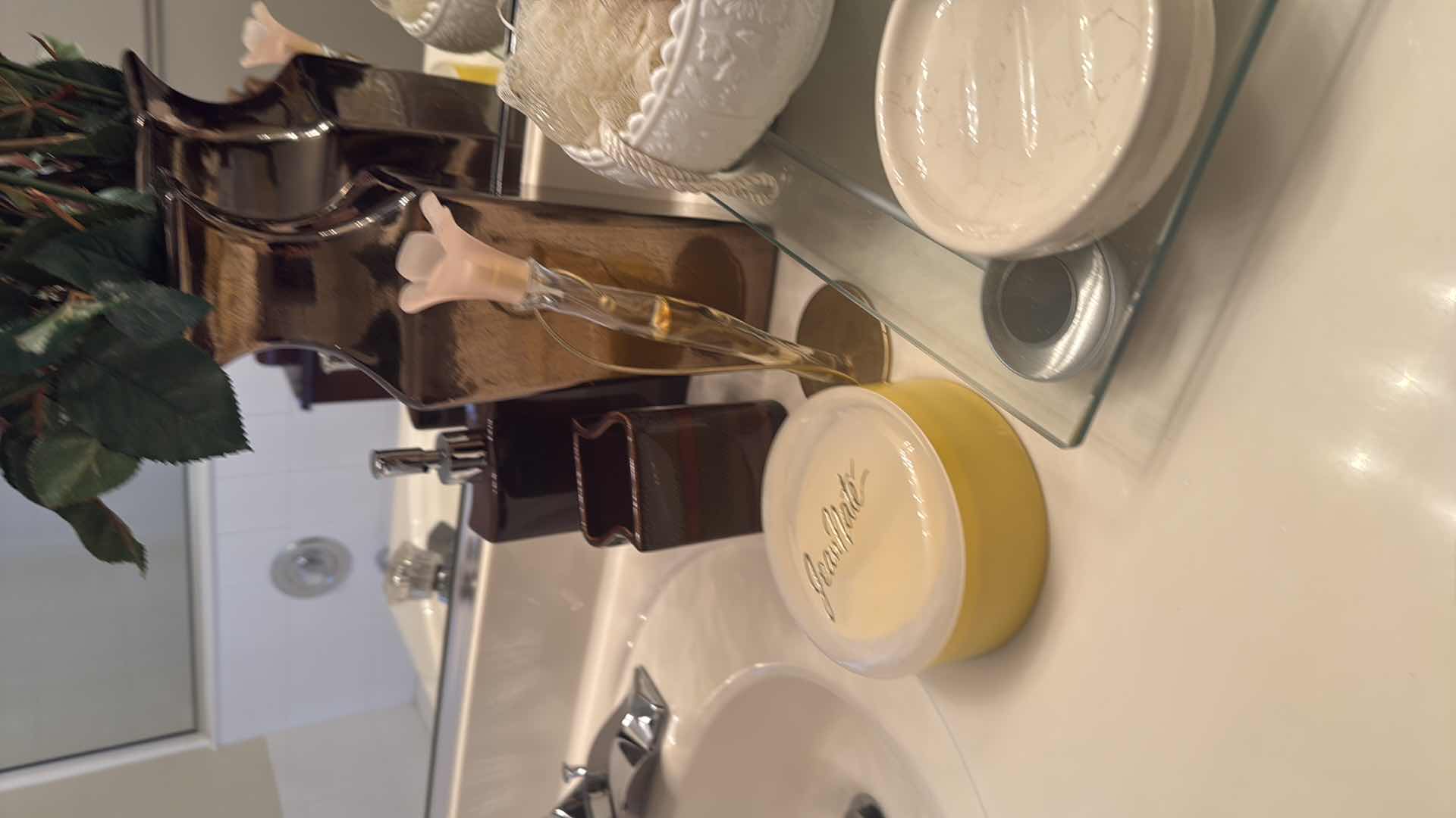 Photo 1 of BATHROOM ACCESSORIES