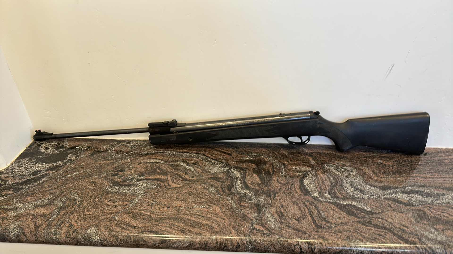 Photo 1 of WINCHESTER AIR RIFLE