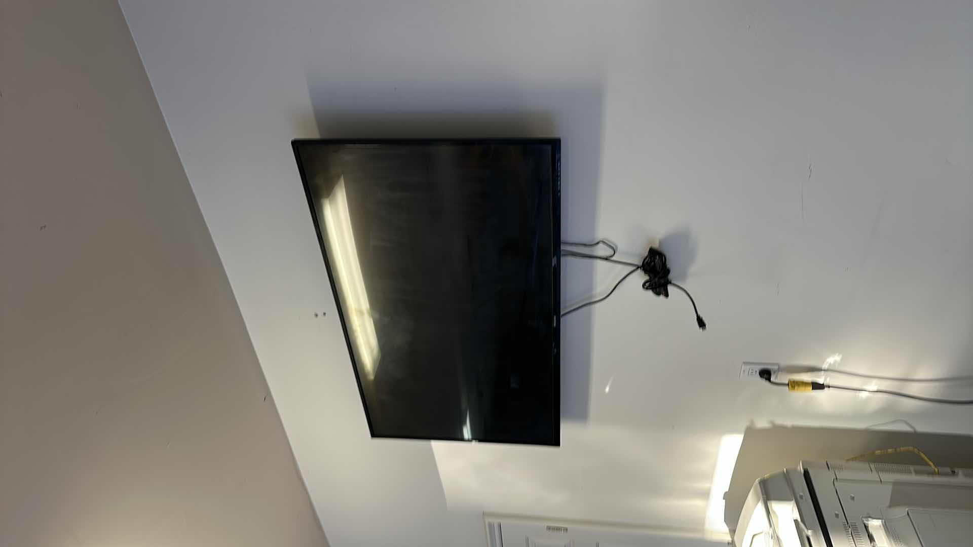 Photo 1 of WESTINGHOUSE 55” FLATSCREEN WITH REMOTE
