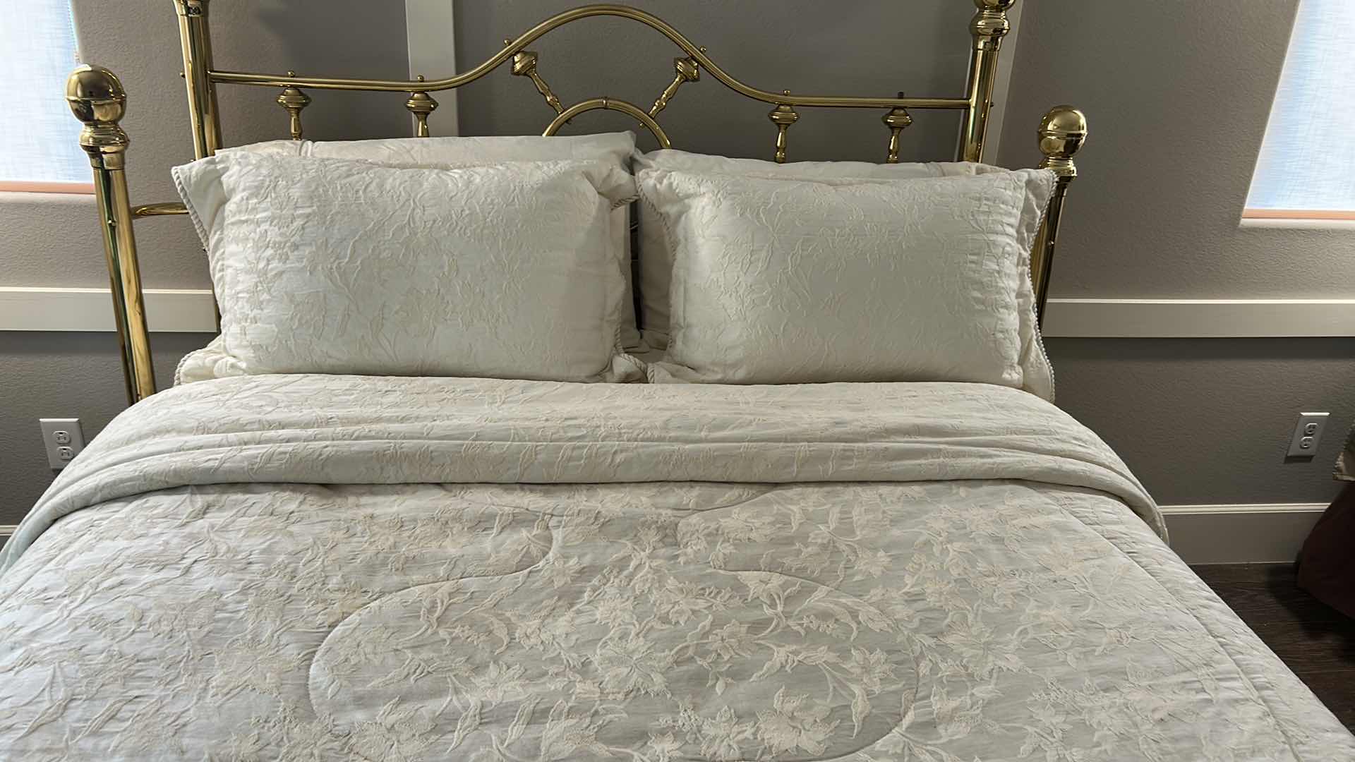 Photo 1 of CLASS VIENNA WOVEN MATELASSE SCROLL LIGHT CREAM QUEEN COMFORTER W TASELS AND 2 MATCHING SHAMS BRASS HEADBOARD SOLD SEPARATELY