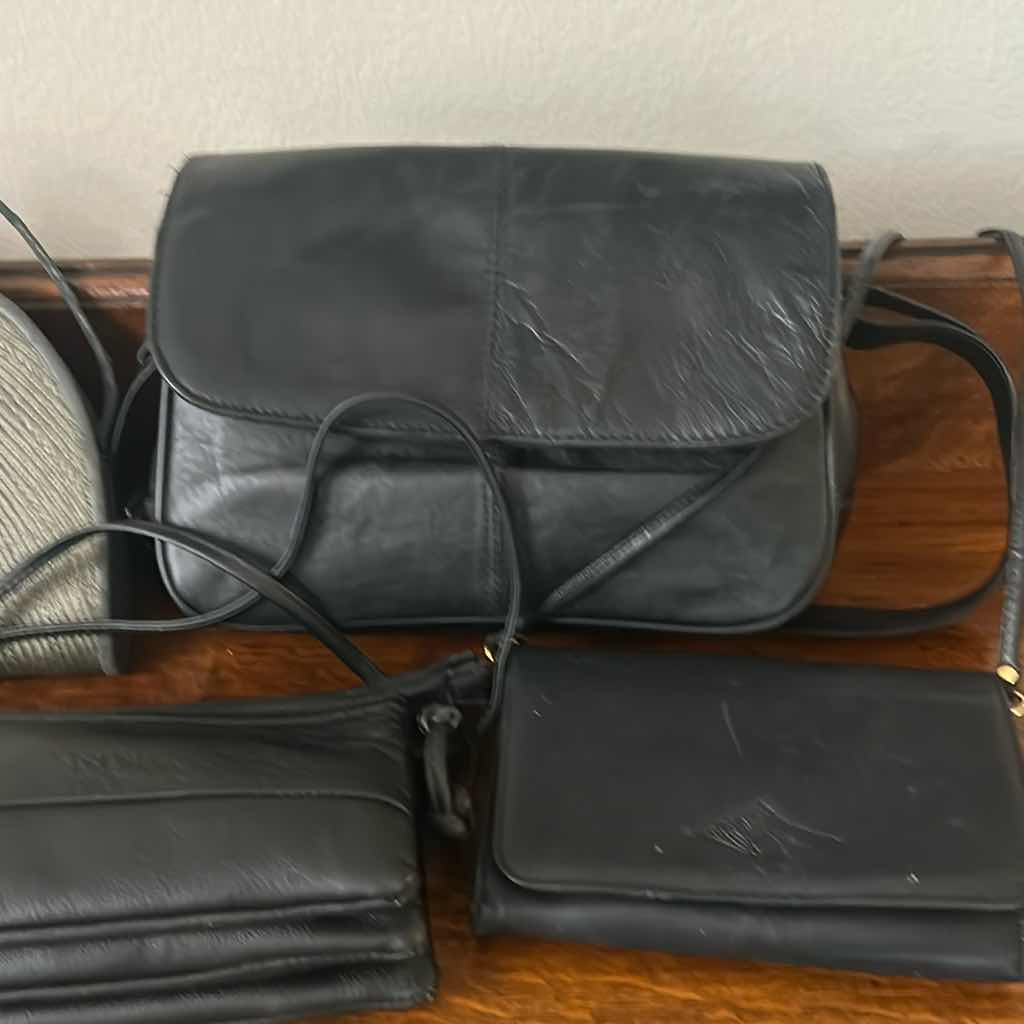View 2 of 5- COLLECTION OF VINTAGE STYLE BLACK LEATHER & TEXTURED SHOULDER BAGS