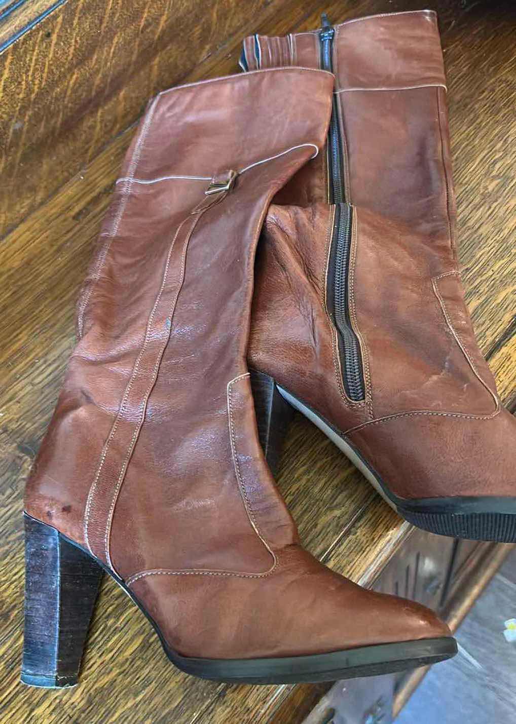 Photo 1 of 3- VINTAGE BROWN LEATHER RIDING BOOTS (6.5) KNEE HIGH LEATHER BOOTS SUEDE BOOTS (6.5)