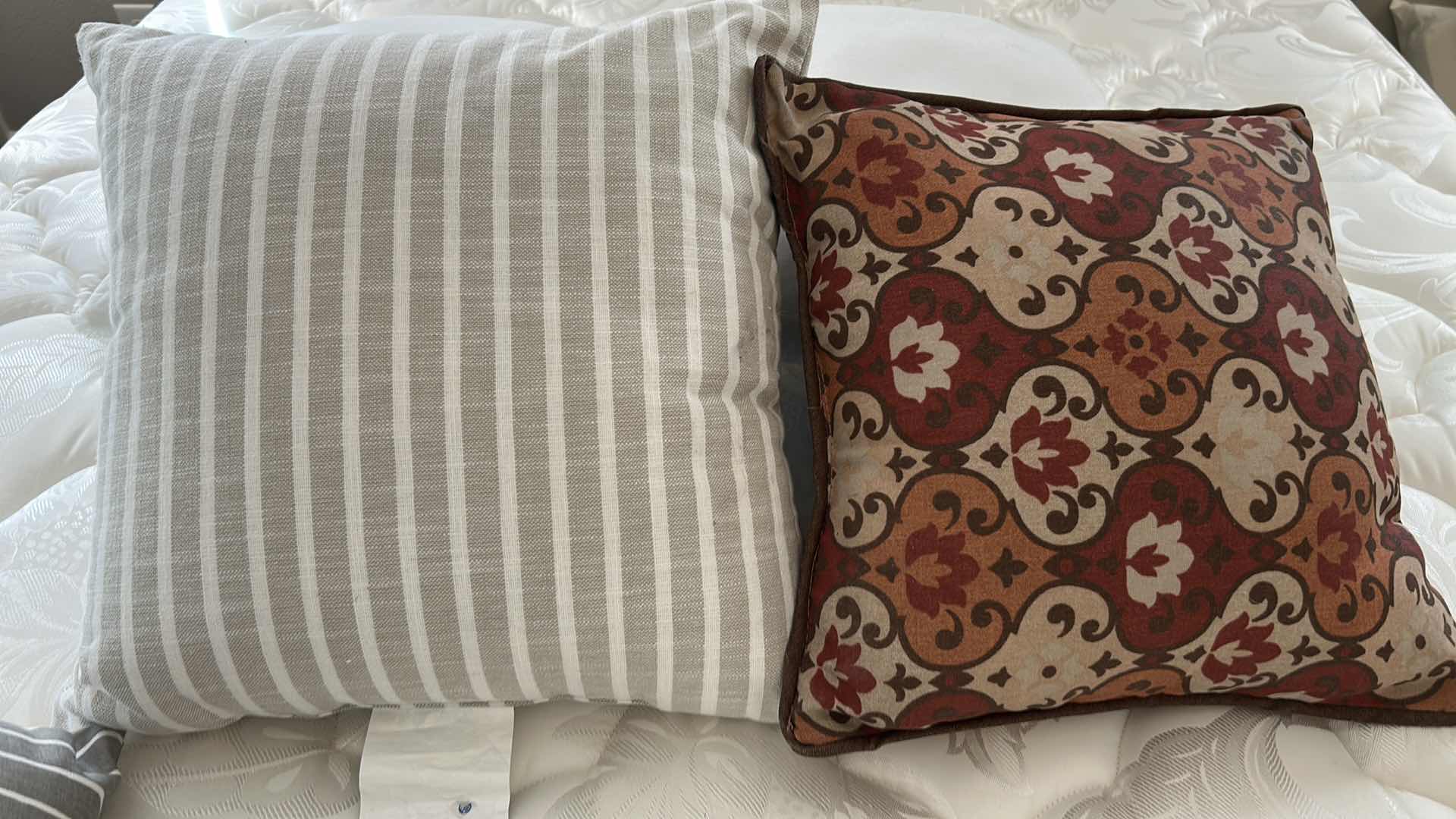 Photo 1 of 8- DECORATIVE PILLOWS