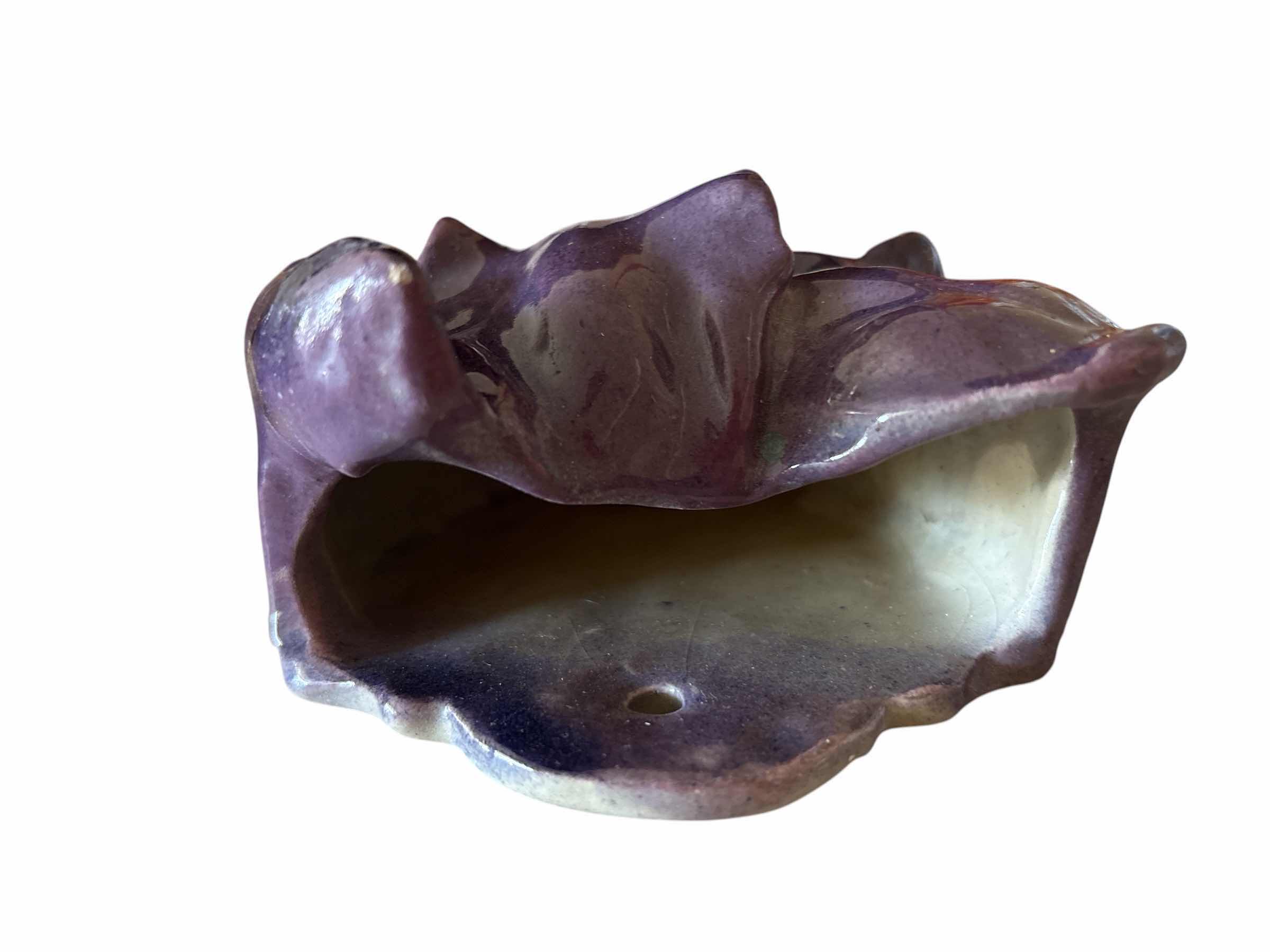 Photo 1 of JEROME MASSIER IRIS POCKET WALL VASE STAMPED H9.5”